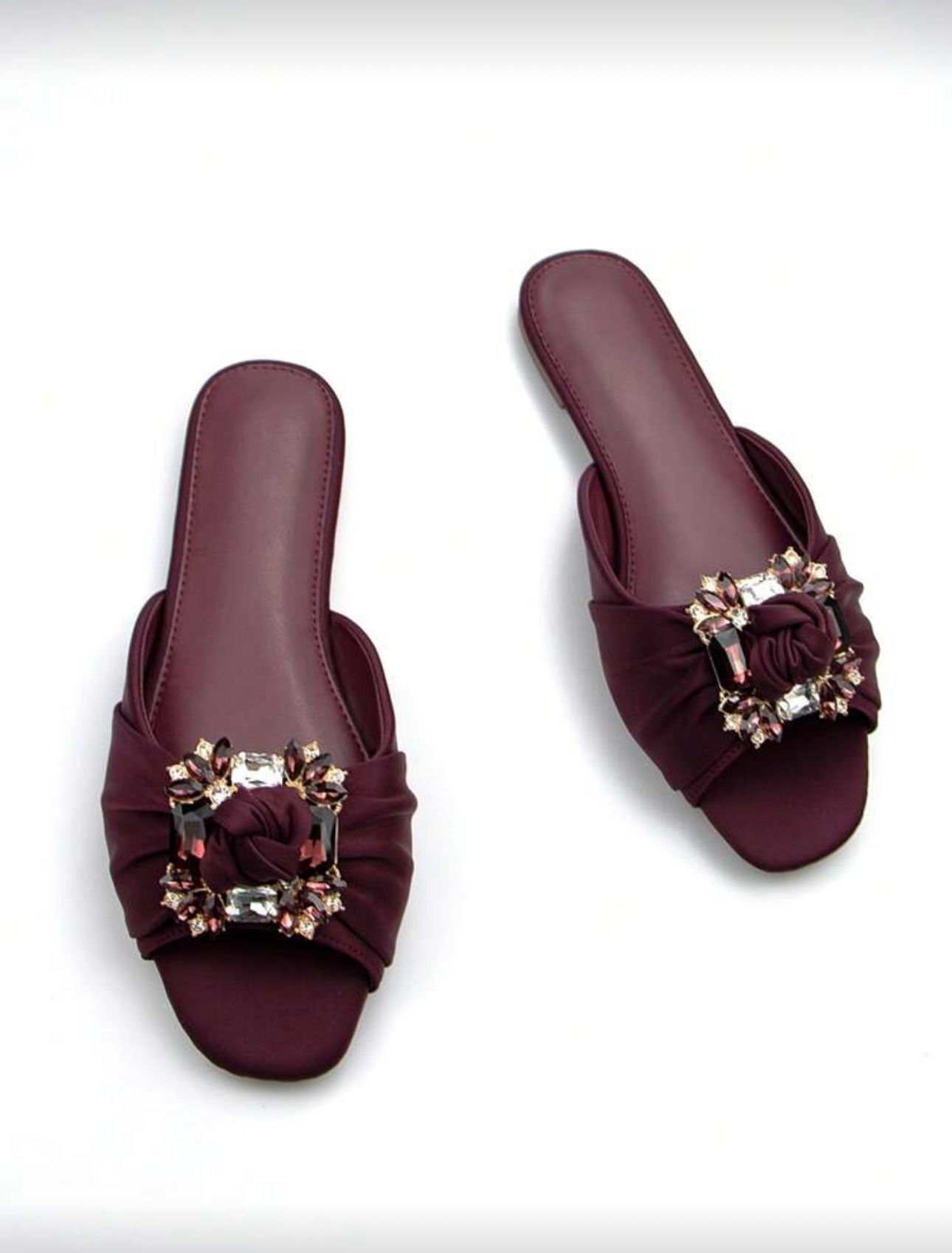 Blinking Stone Slippers (Mixed)