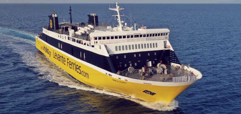 Mare di Levante Ferry
