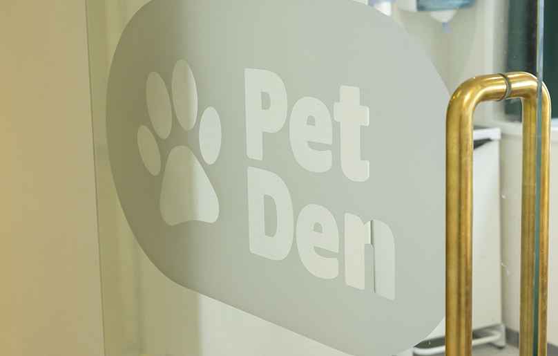 Pet Den