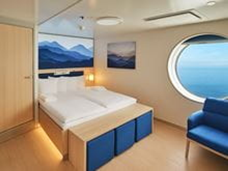 2 Berth Deluxe Pet Friendly Outside Cabin