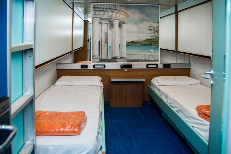 3 Berth Inside Pet Cabin with Late Check-out