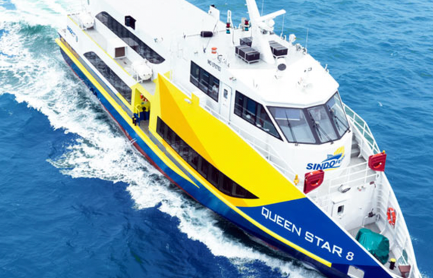 Queen Star 8 Ferry