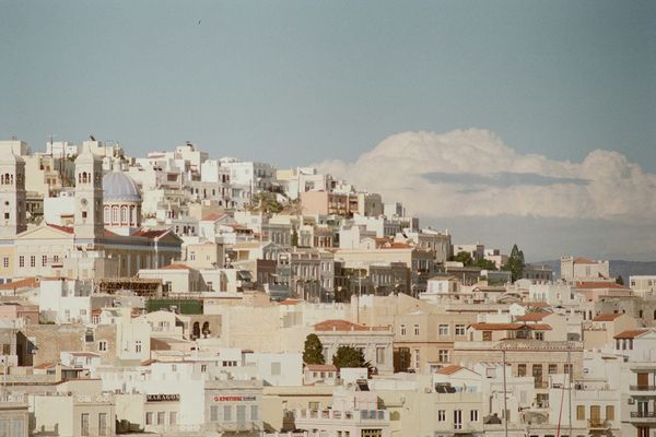 Milos-Syros