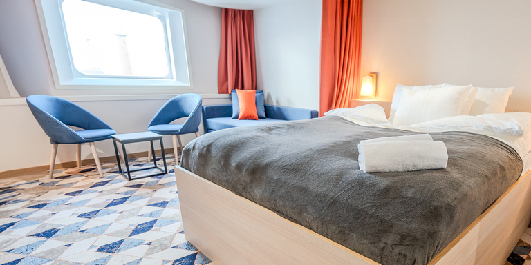 Commodore de Luxe buitenhut met 2 bedden, tweepersoonsbed