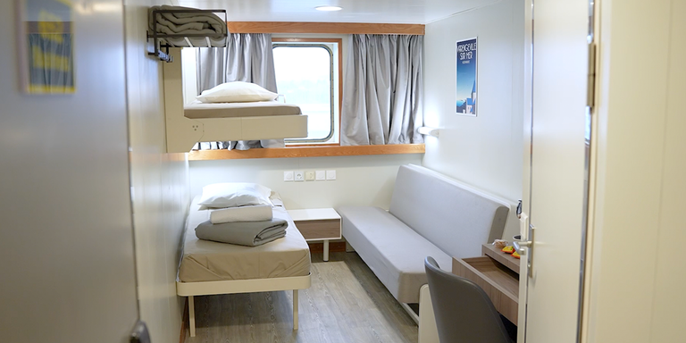 2 Bed Business Outside Cabin