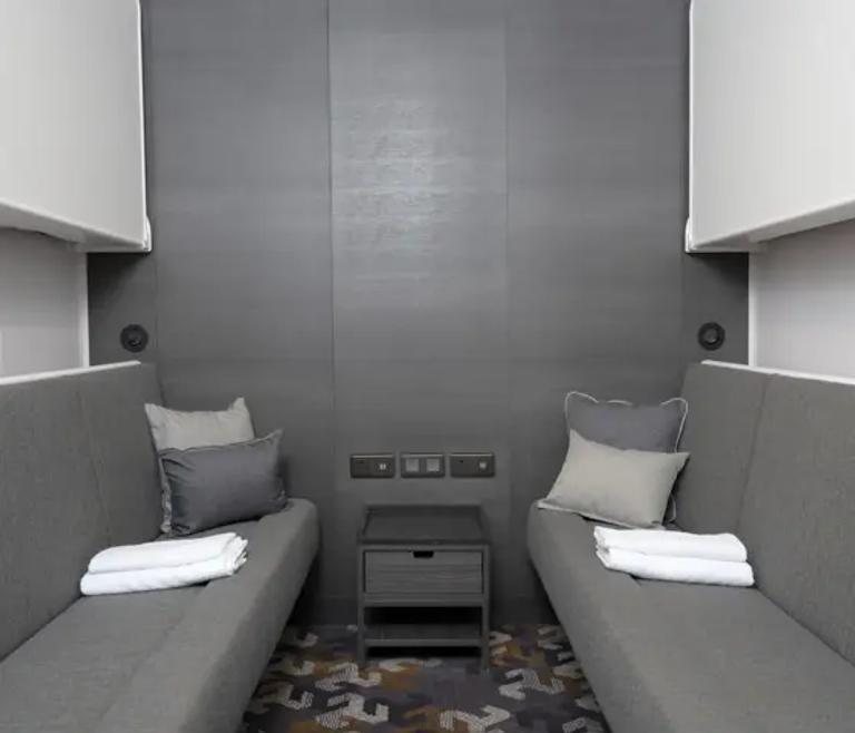 4 Berth Inside Cabin