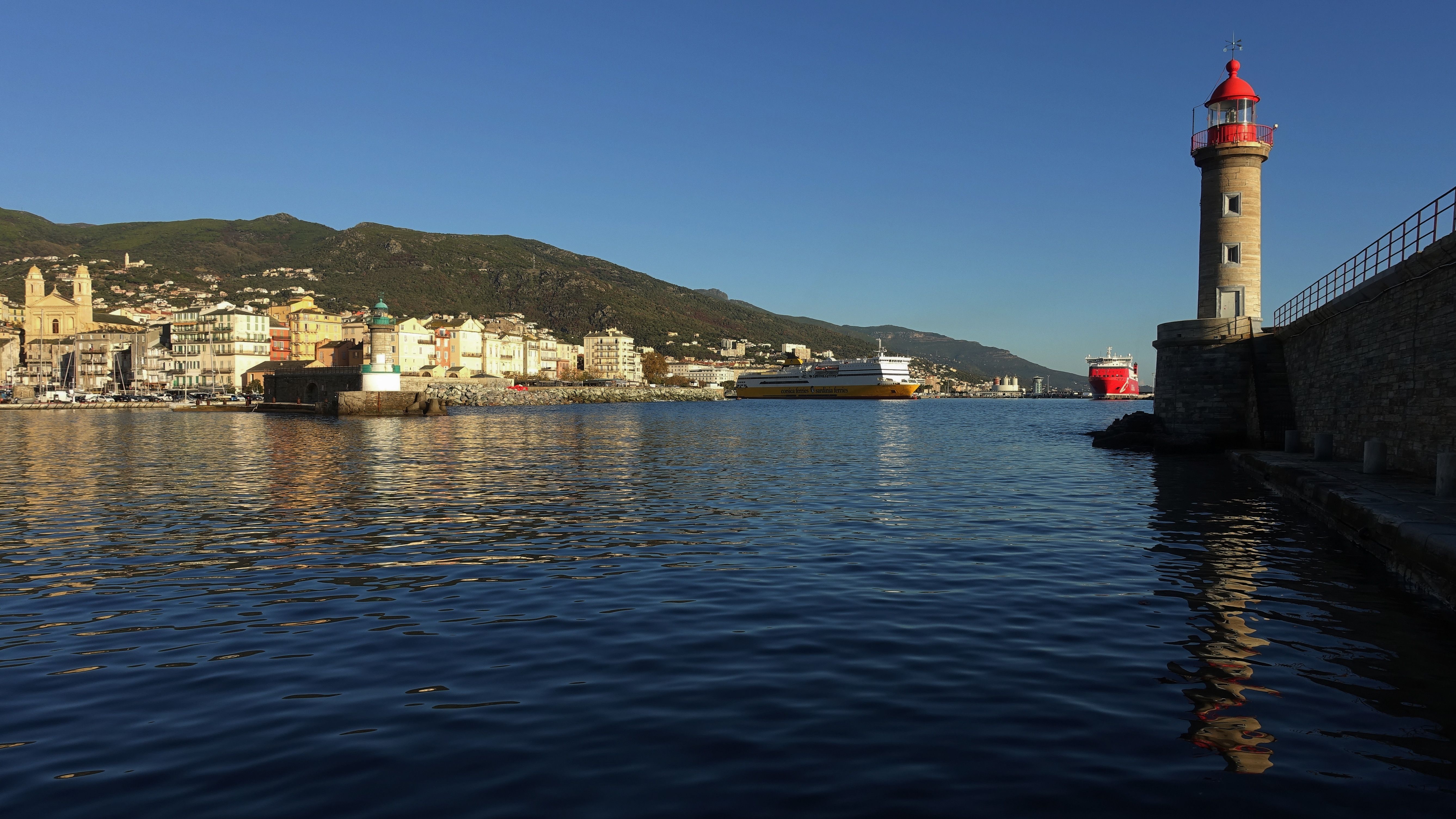 Ferry Livorno Bastia. Barcos Baratos, Ofertas y Horarios. Mejores Precios, image size:5350x3009
