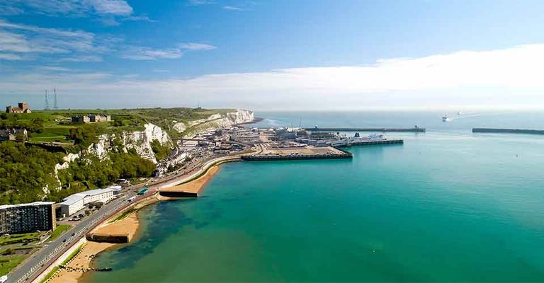 All the Ferry offers to England with Brittany Ferries, DFDS, Irish Ferries & P&O Ferries – from 41€