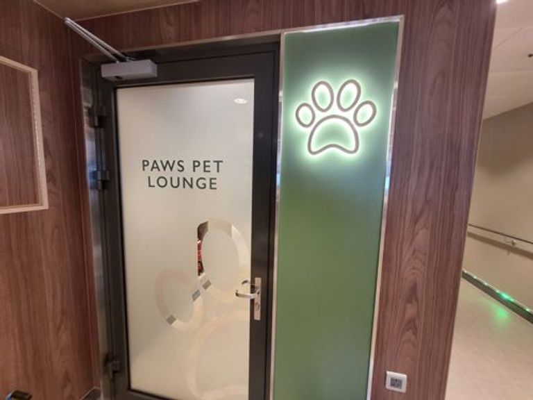 Paws Pet Lounge