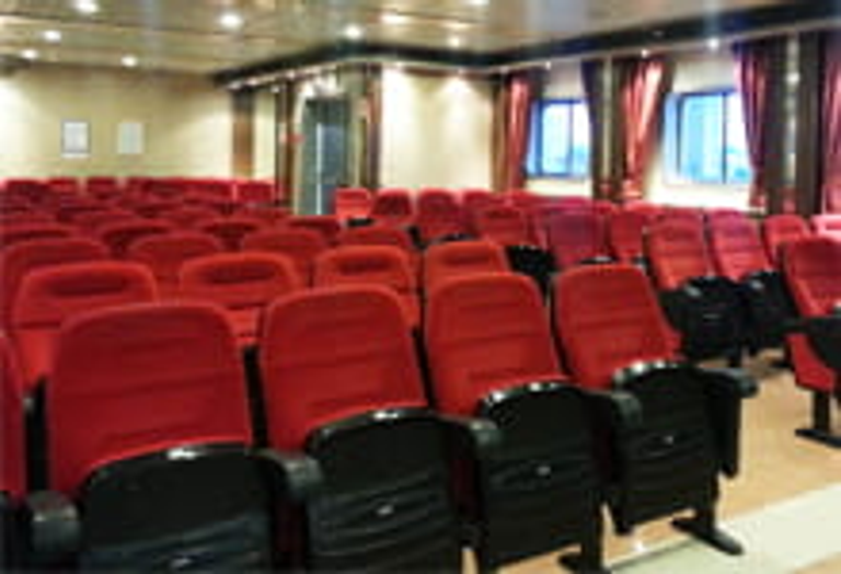 Reclining Seat (Public Room)