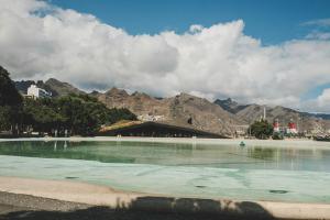 Cadiz-Santa Cruz de Tenerife