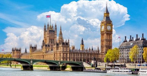 Brittany Ferries, DFDS, Irish Ferries 및 P&O Ferries에서 제공하는 영국행 모든 페리 상품 - 41유로부터