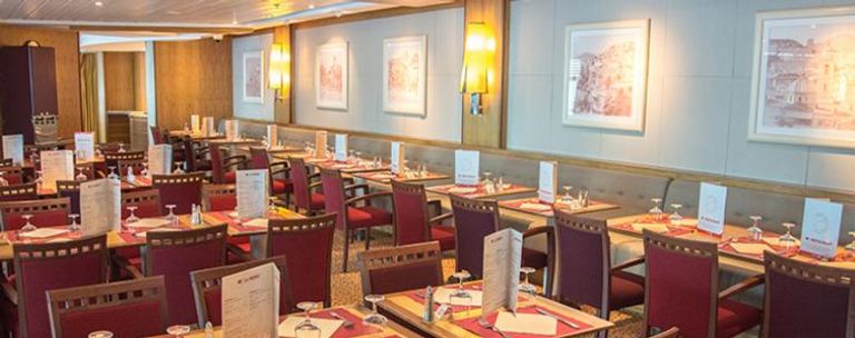 Les Calanques Restaurant