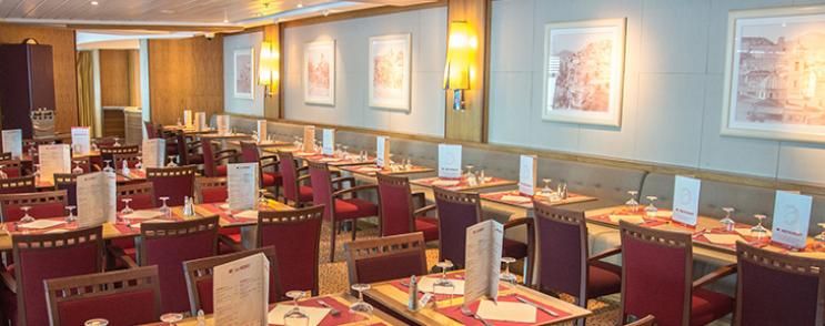 Les Calanques Restaurant