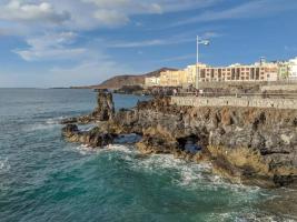 Las Palmas de Gran Canaria - Santa Cruz de Tenerife