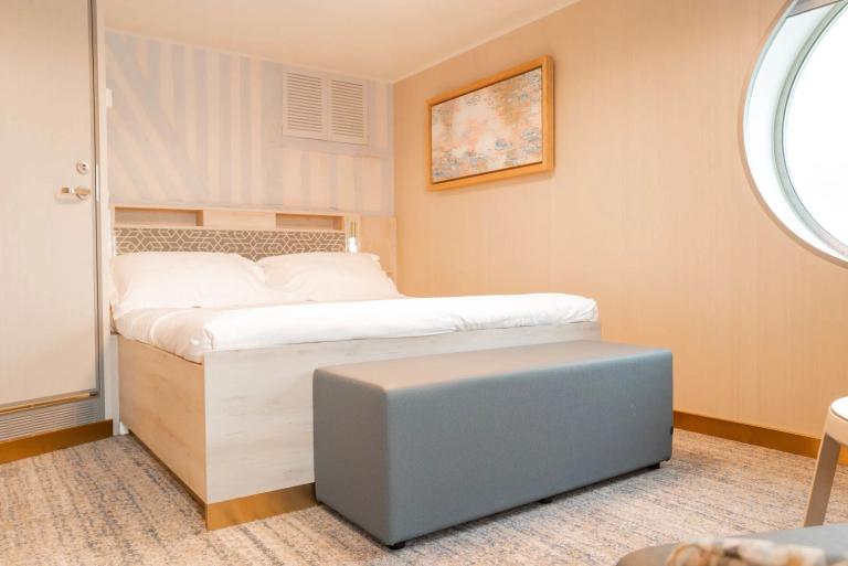 2 Berth Commodore Cabin 