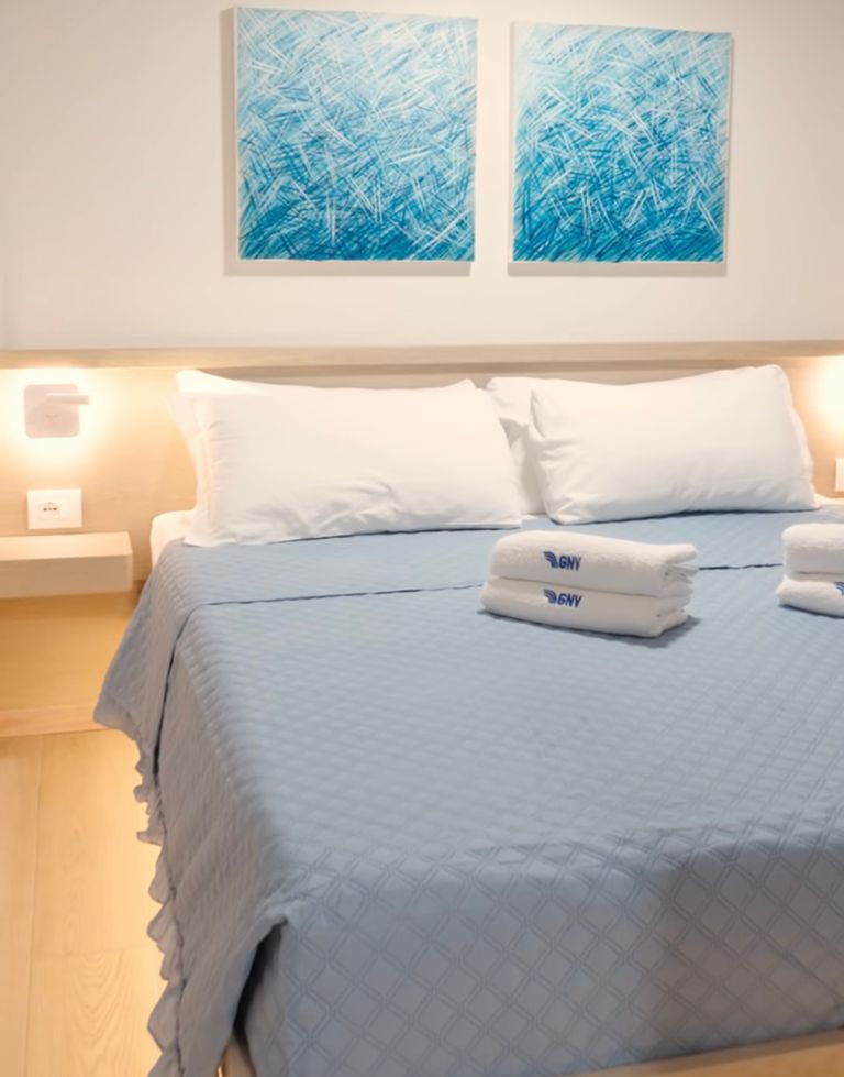 Presidential Deluxe 4 Berth Suite with Late checkout