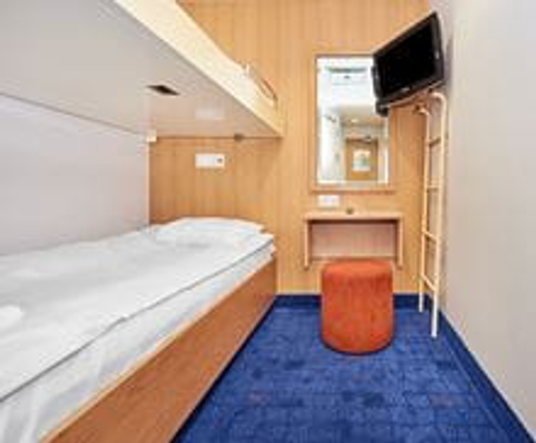 2 Berth Inside Cabin