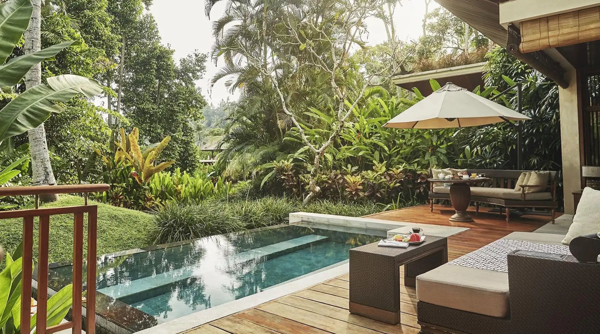 BLOOM outdoor furniture at Four Seasons Resort Bali at Sayan