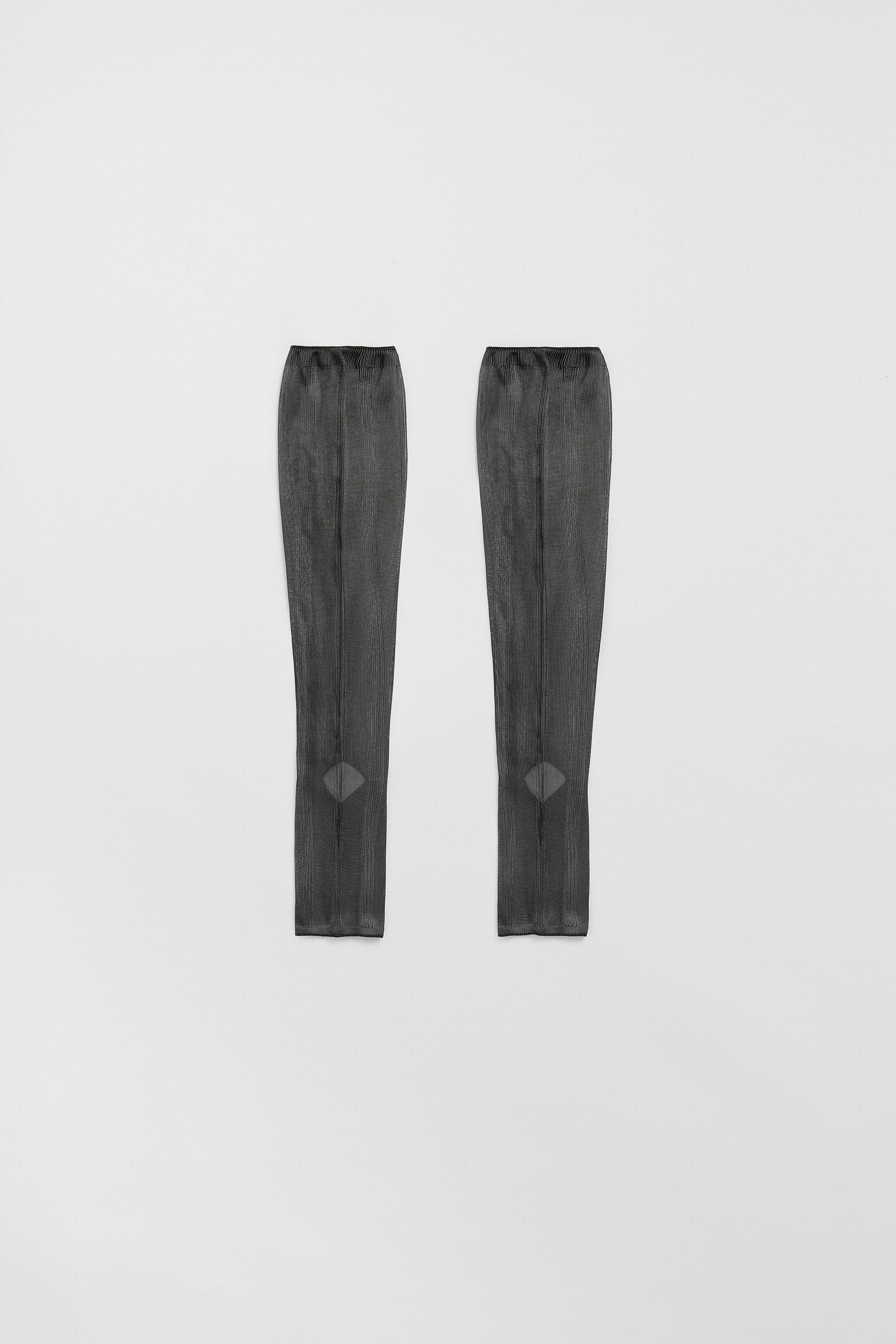Trin Socks - Grey Ribbed Knit | Miista