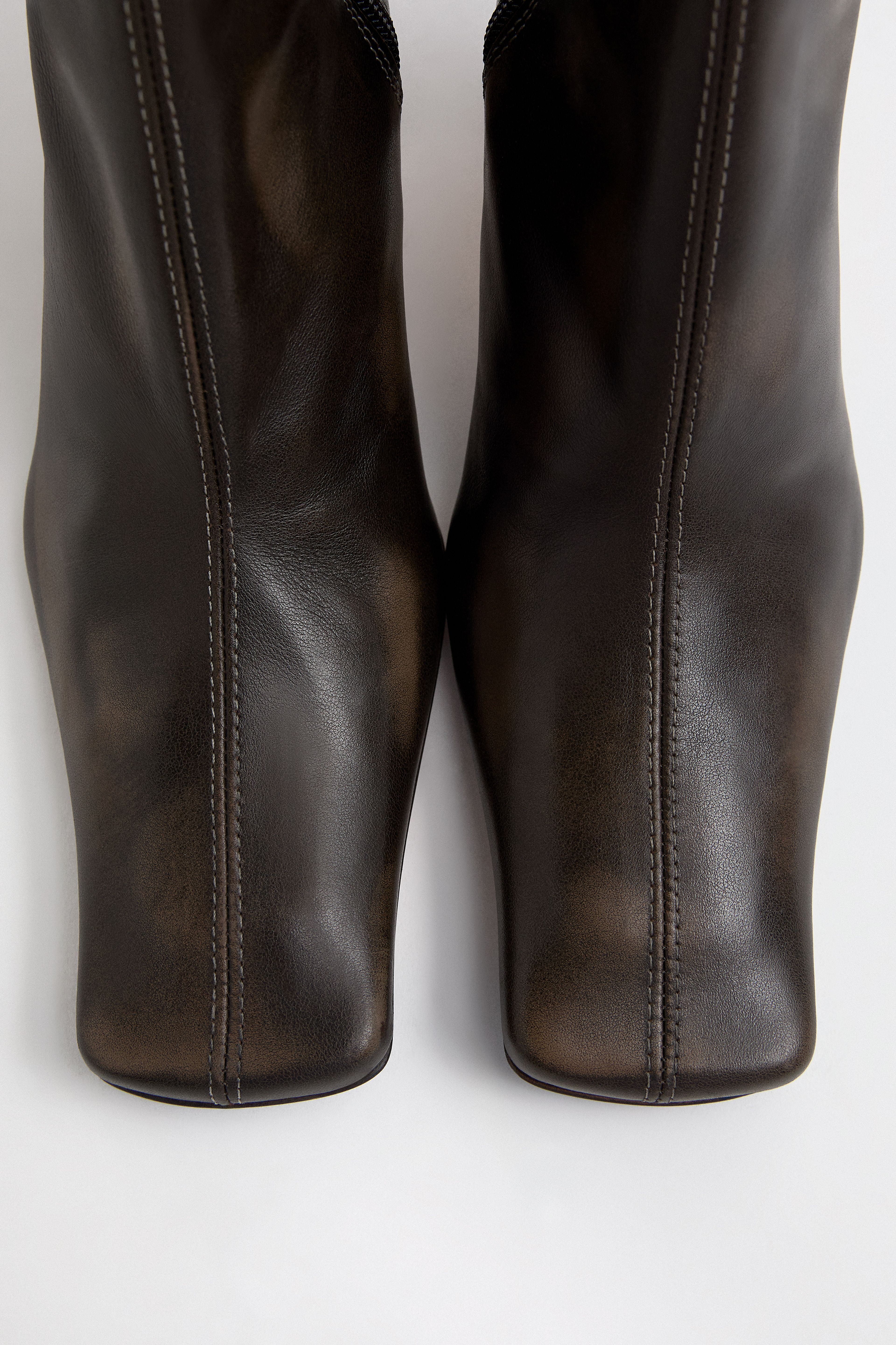 Araxi Boots - Brown Brush Off Leather | Miista | Designed & Handmade in Europe