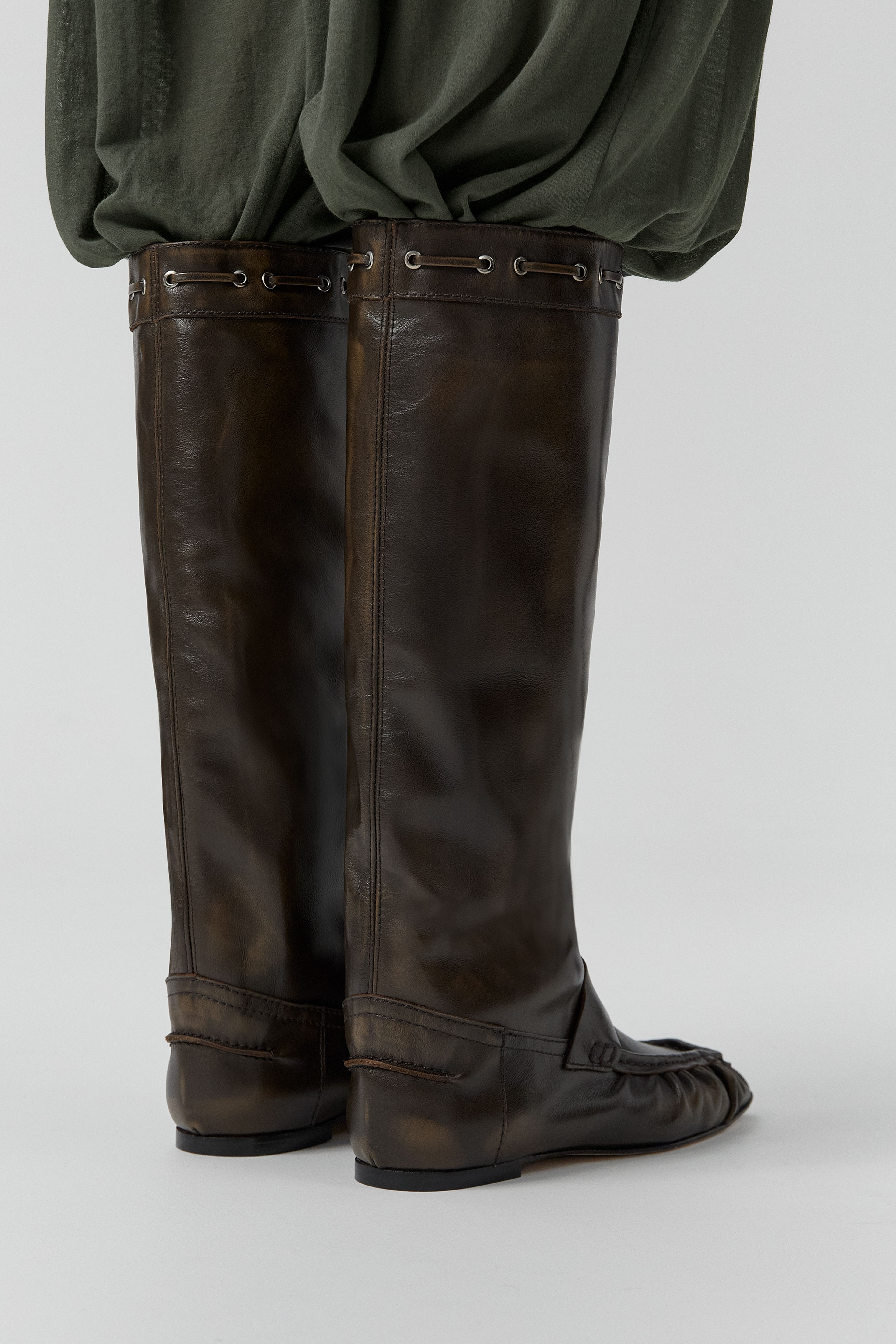 Kali Boots - Brown Brush Off Leather | Miista | Designed & Handmade in Europe