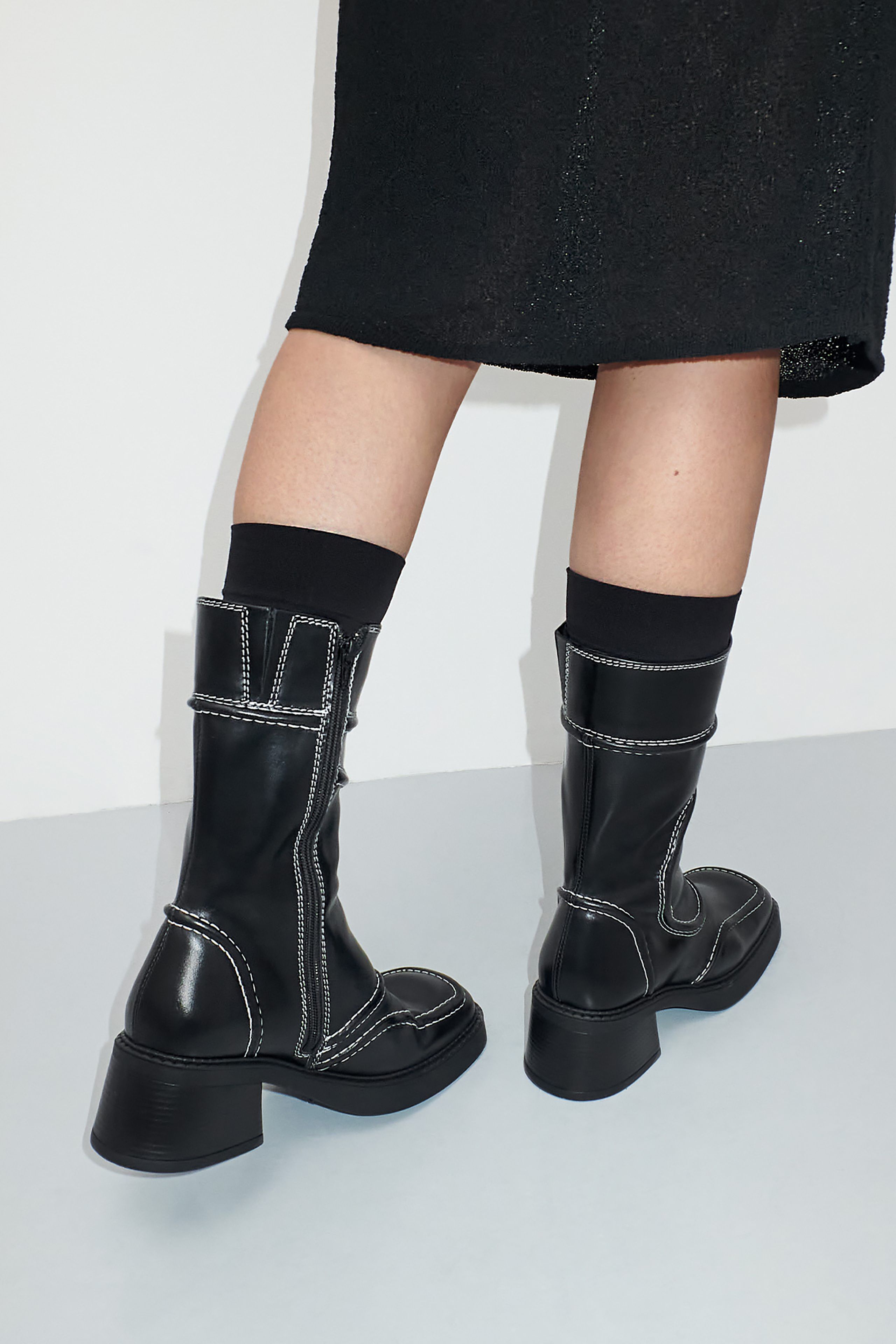 Malene Black Ankle Boots | Miista