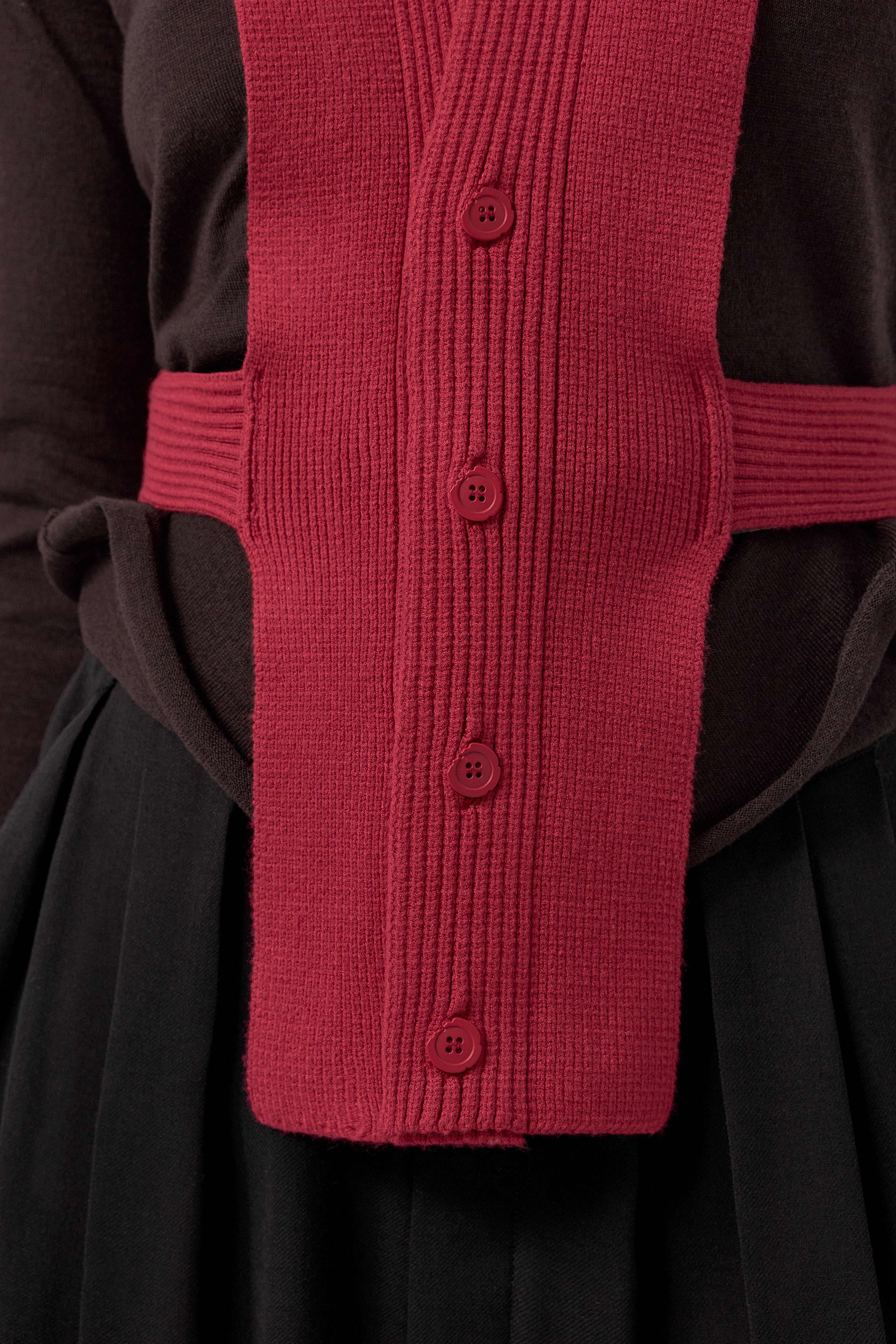 Wirth Scarf - Red Viscose Knit | Miista | Designed & Handmade in Europe