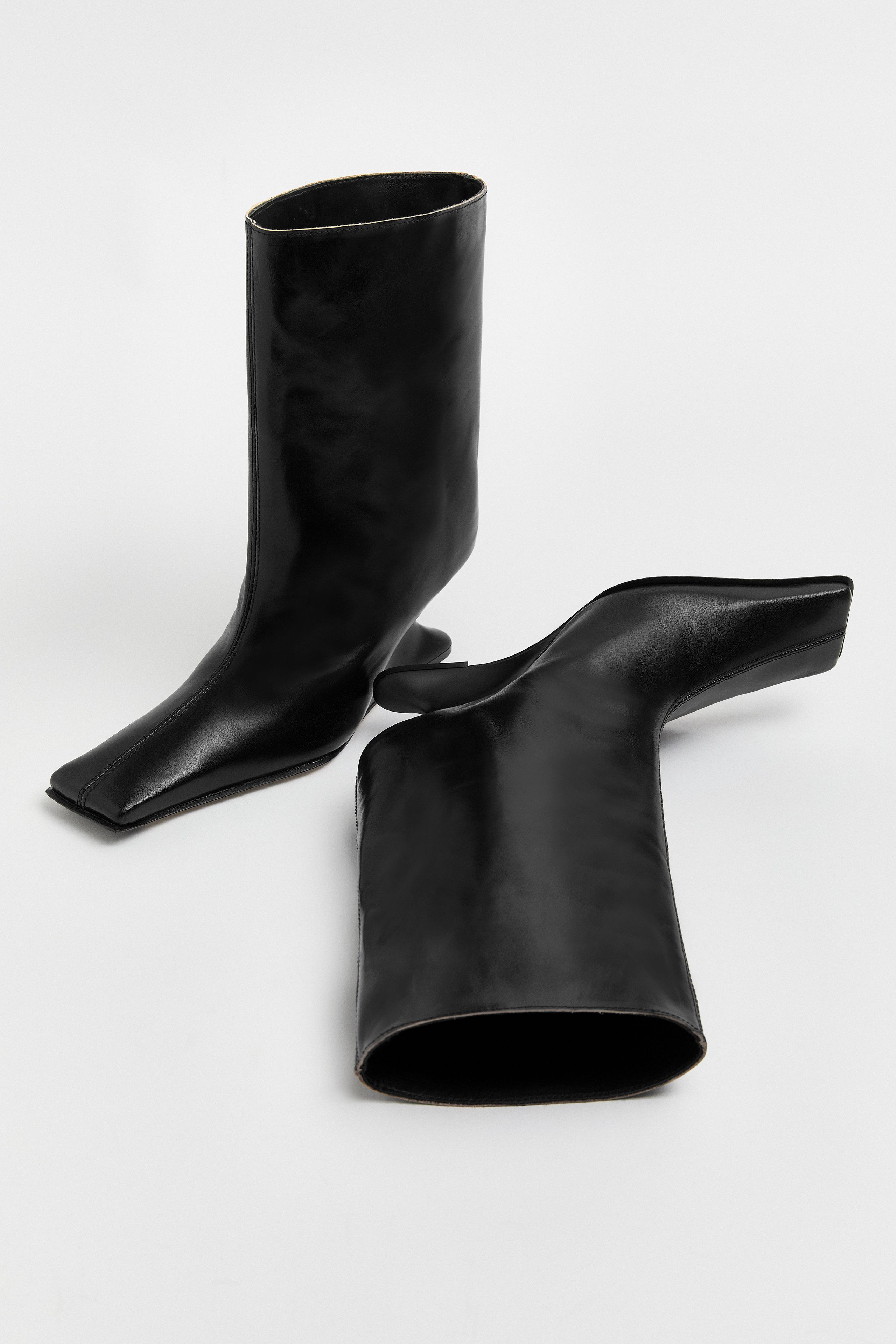 Tanni Black Boots | Miista