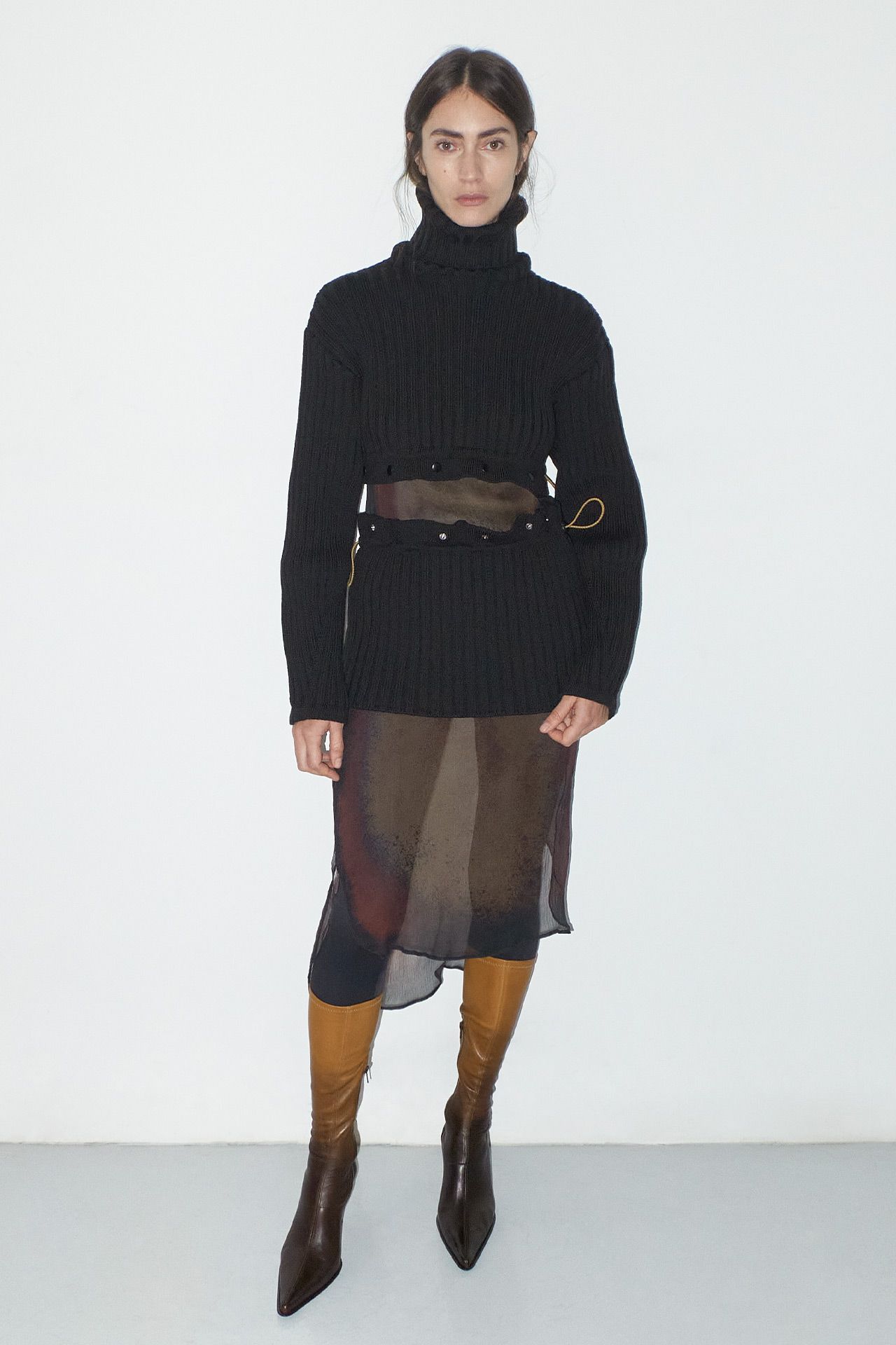 Lones Black Jumper | Miista
