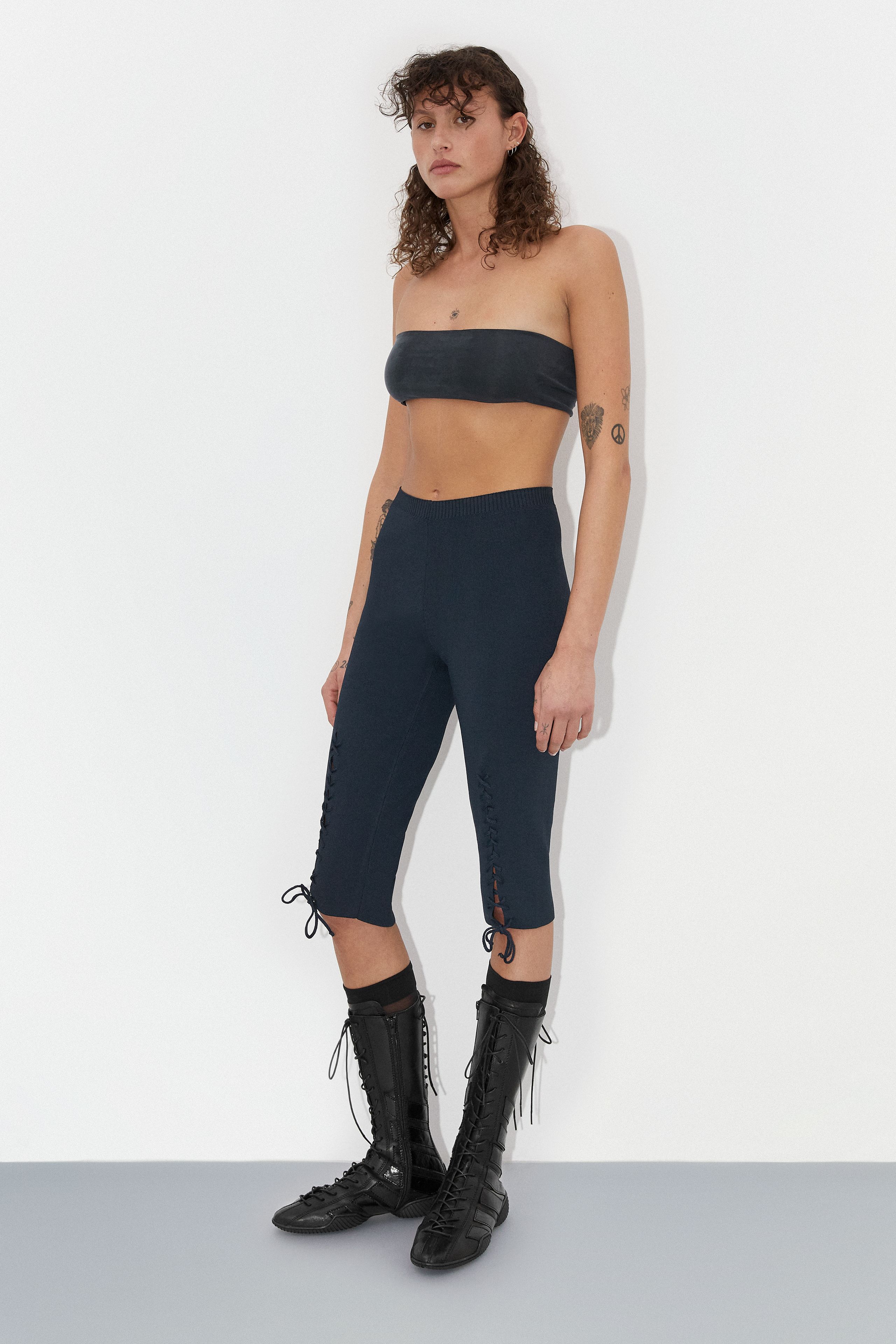 Felicia Trousers Navy Lace Knit Miista