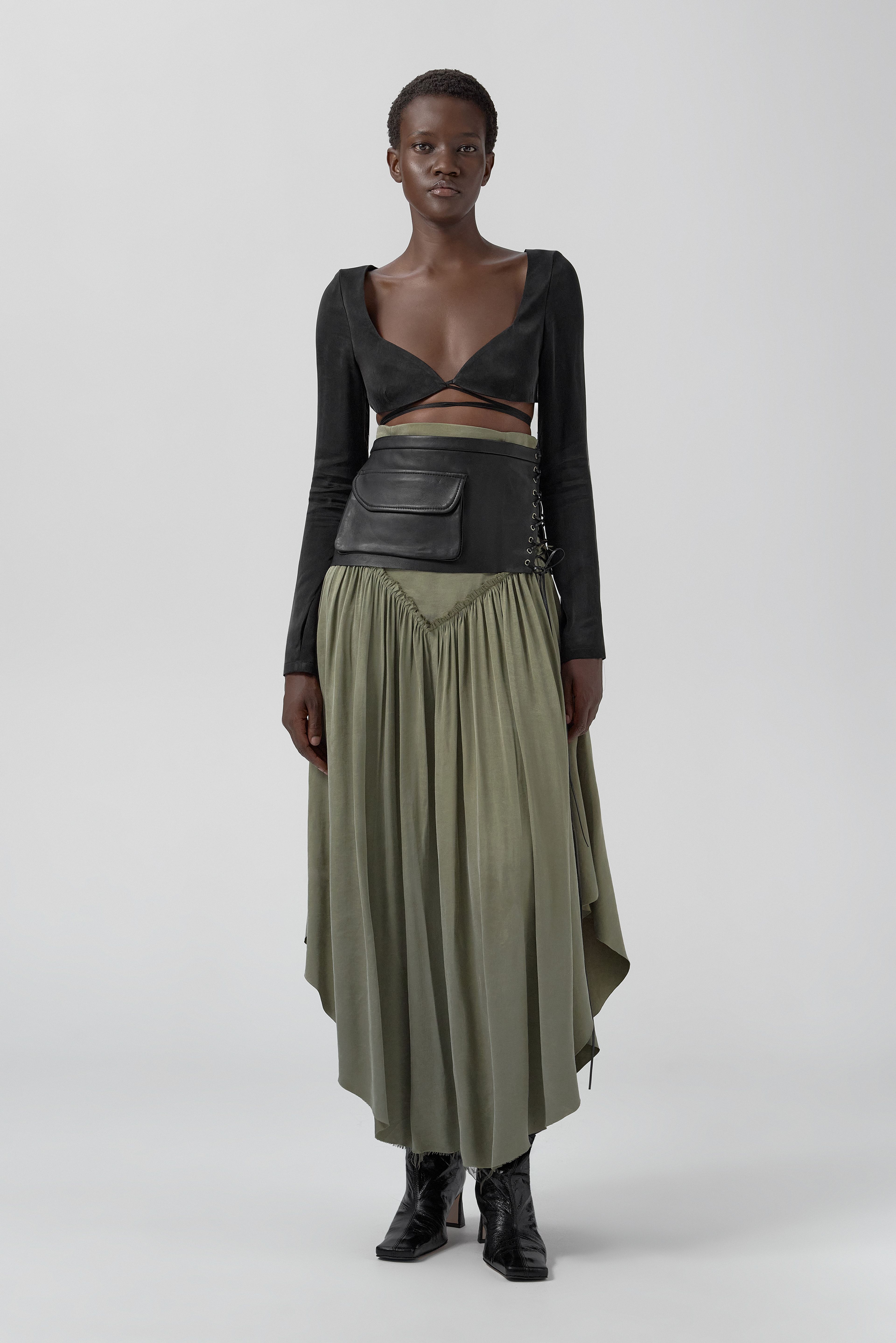 Thate Black Leather Pocket Lace Belt | Miista | Designed & Handmade in Europe