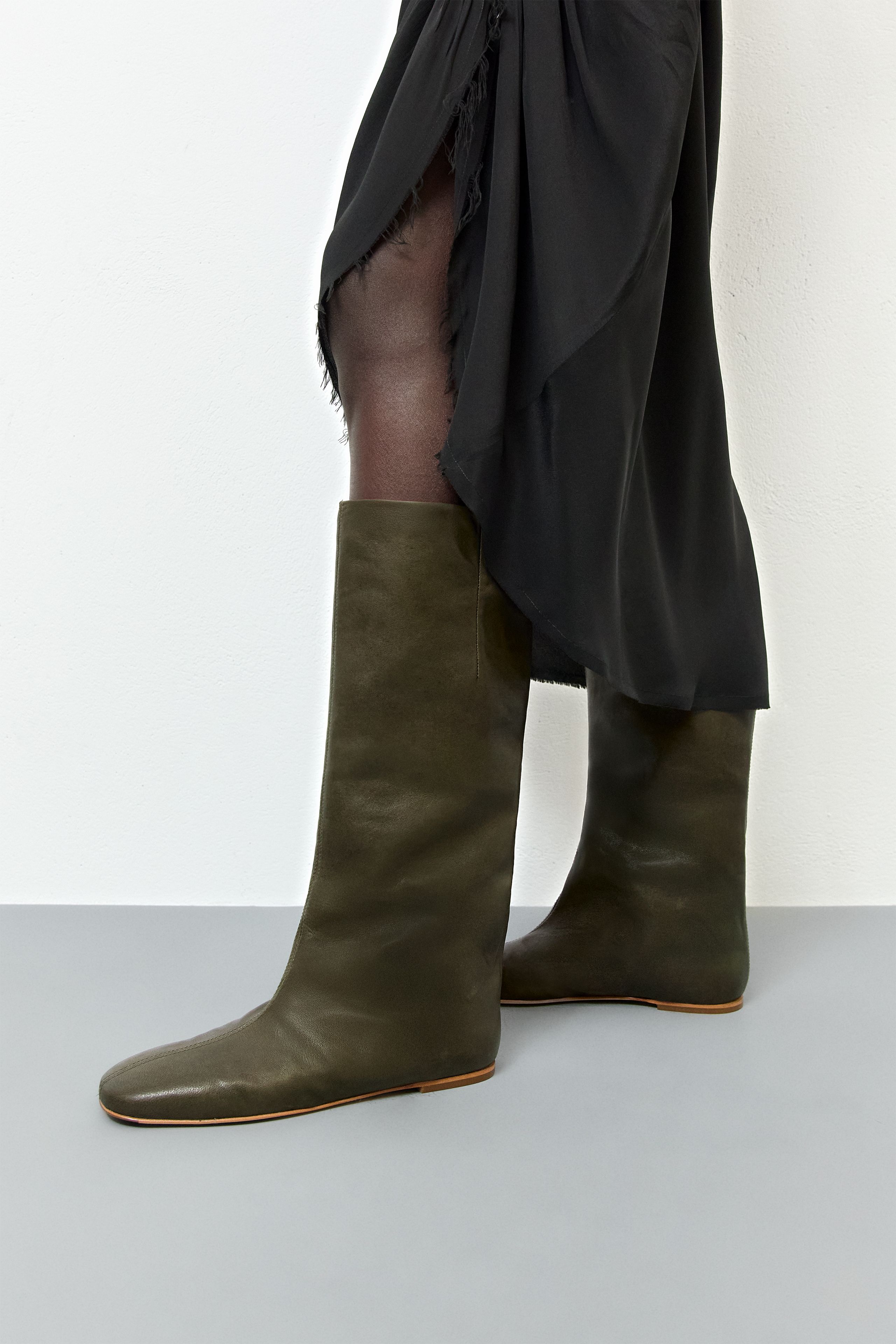 Severine Boots - New Khaki Soft Nappa Leather | Miista