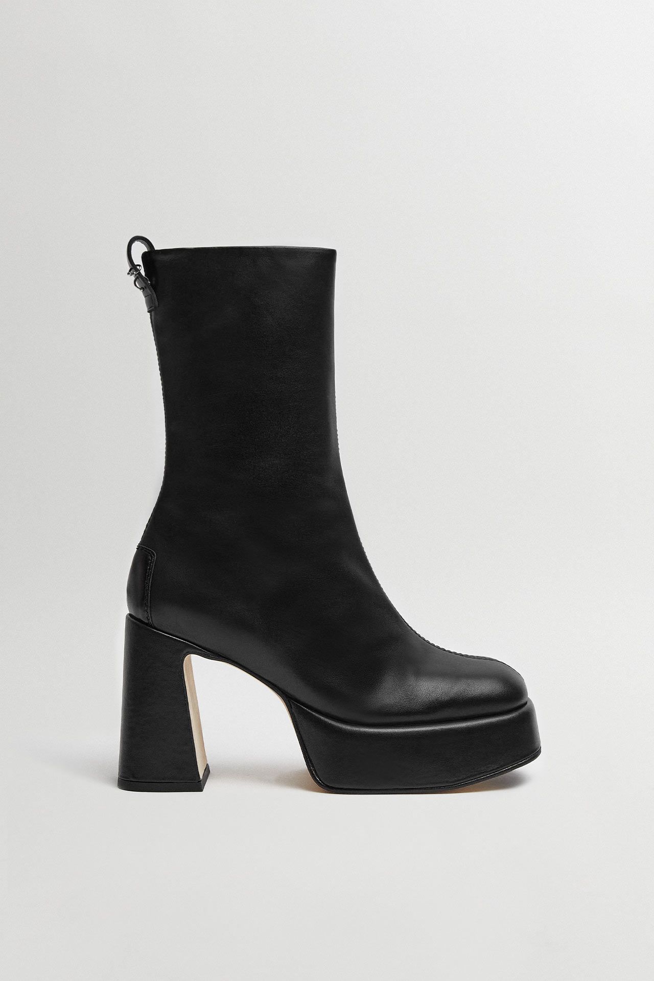 Apple Pure Black Ankle Boots | Miista