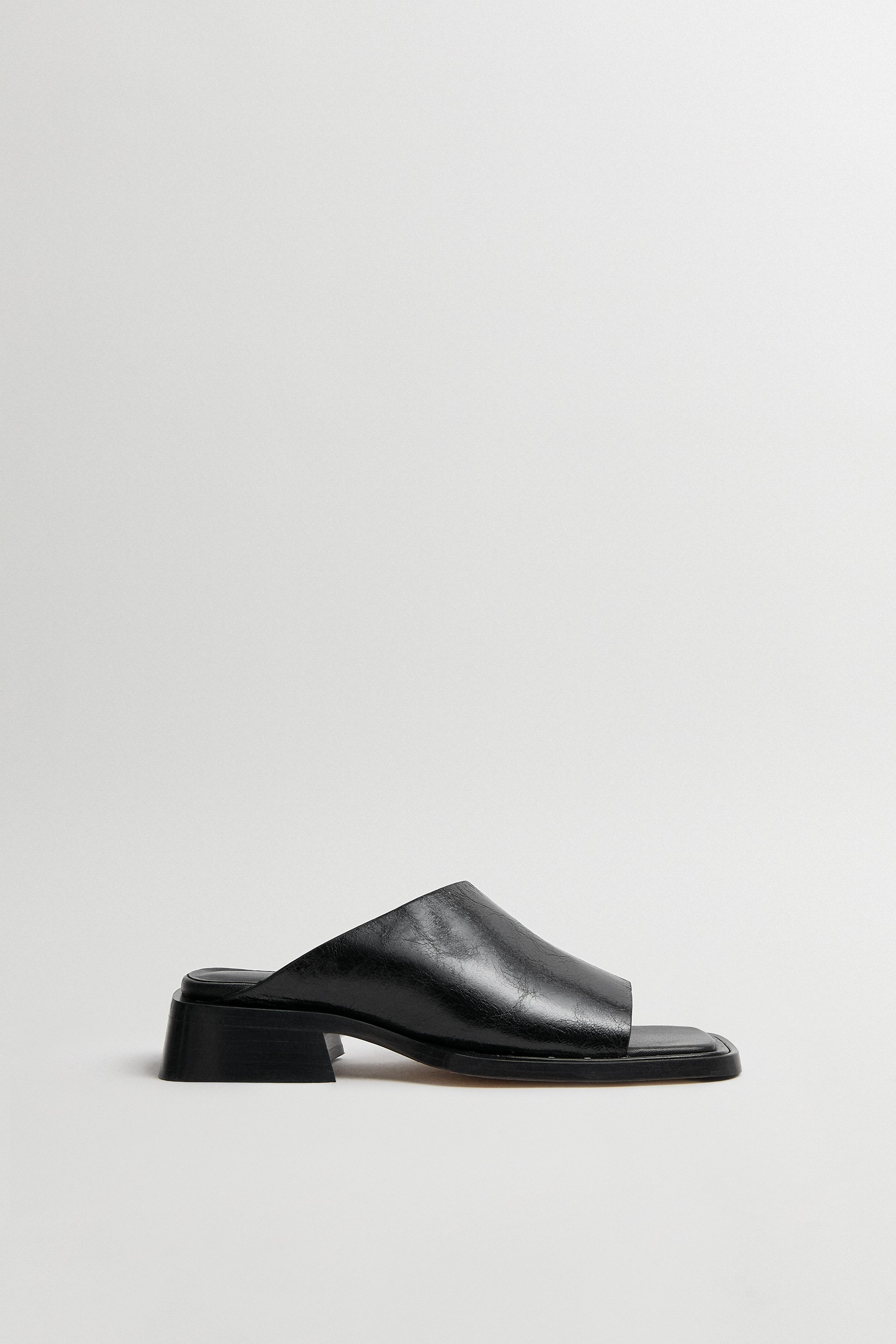 Alendra Sandals - Black Crinkle Leather | Miista