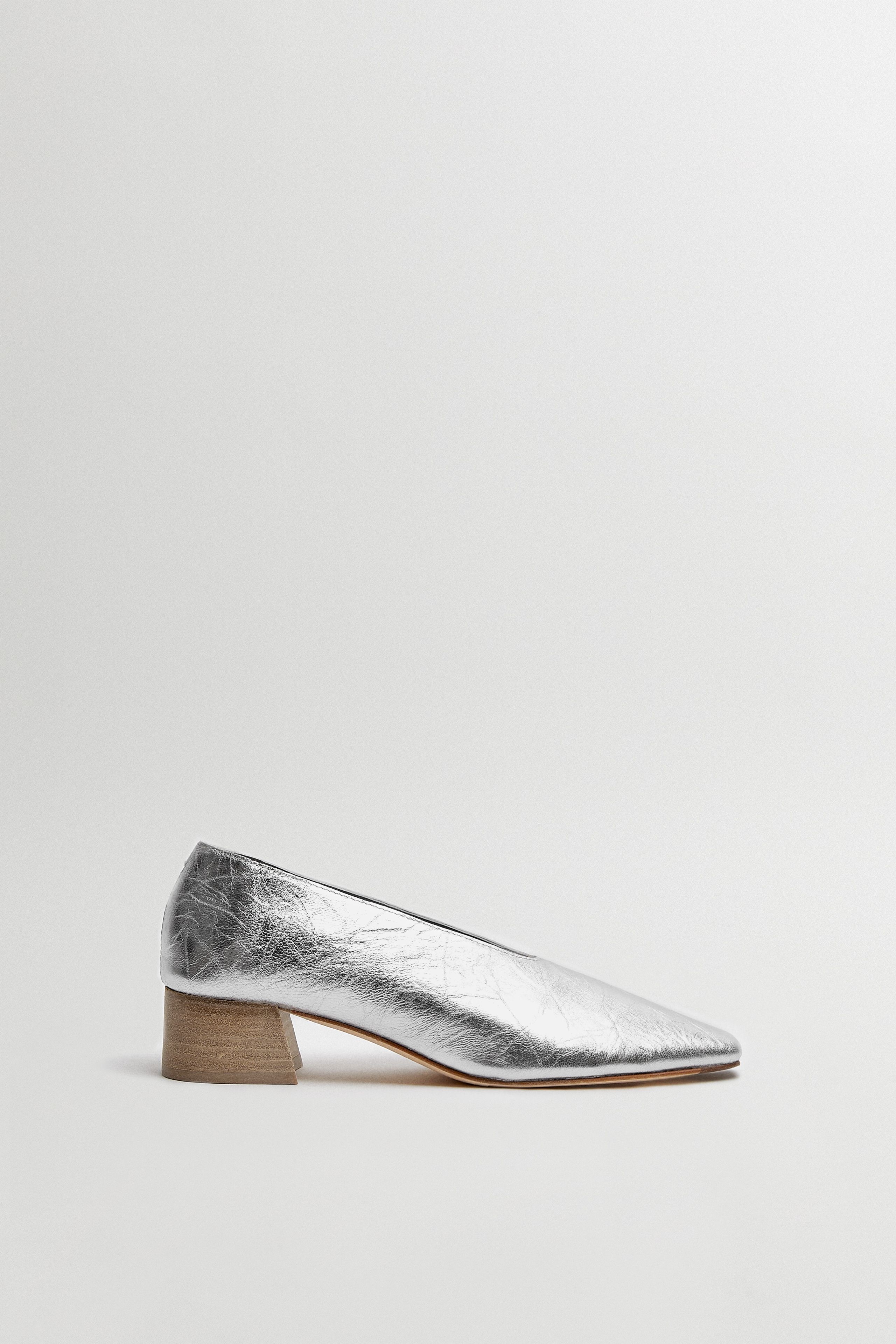 BIBI。 Bibi Silver Courts | Miista