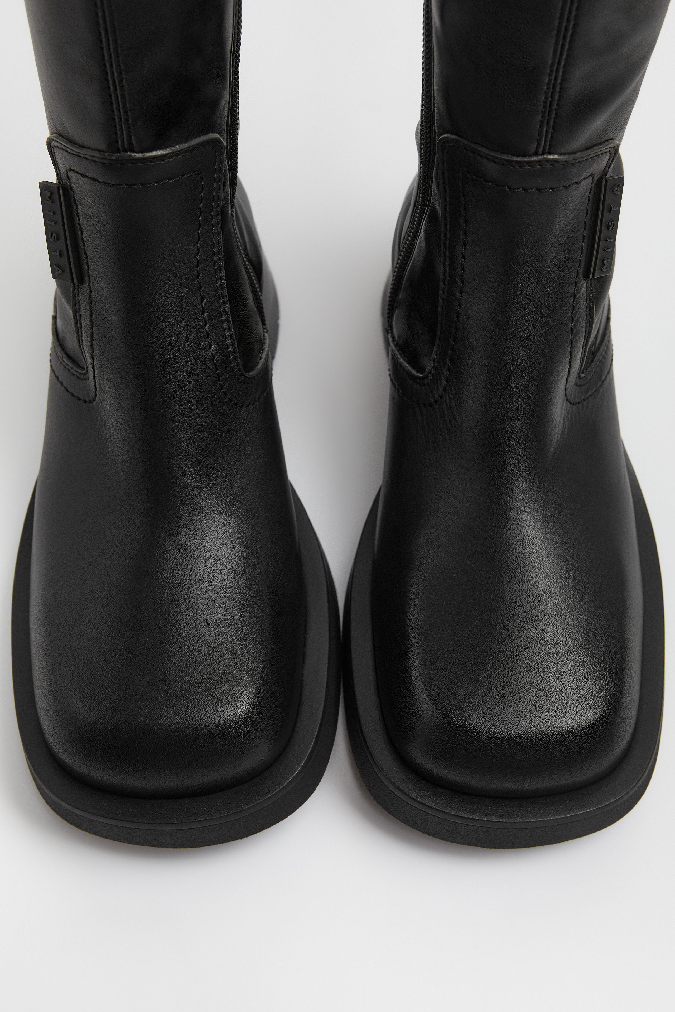 【関税込み】Miista ブラック New Oliana アンクルブーツ New Oliana Black Ankle Boots | Miista