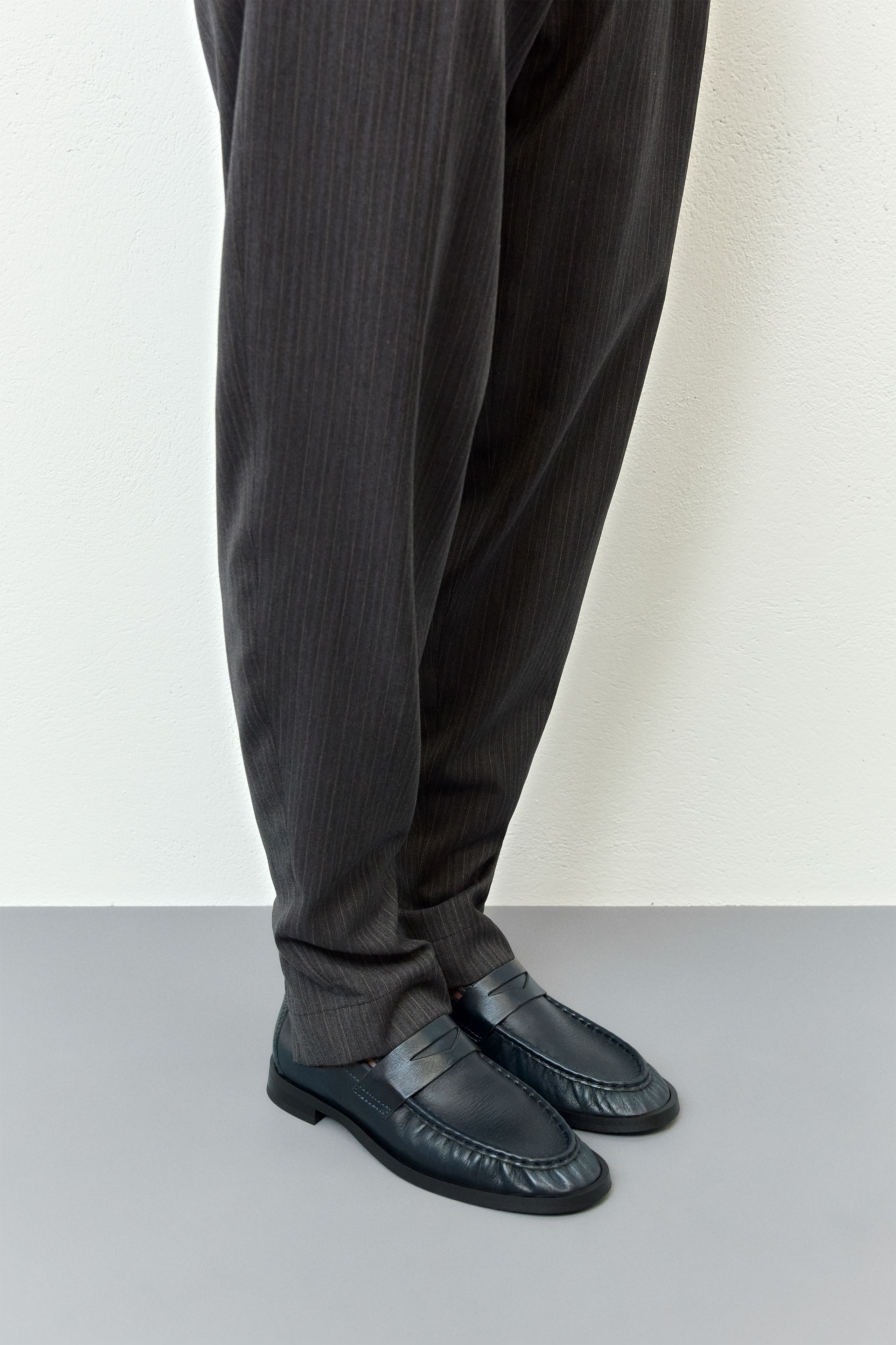 Zita Loafers Navy Leather Miista