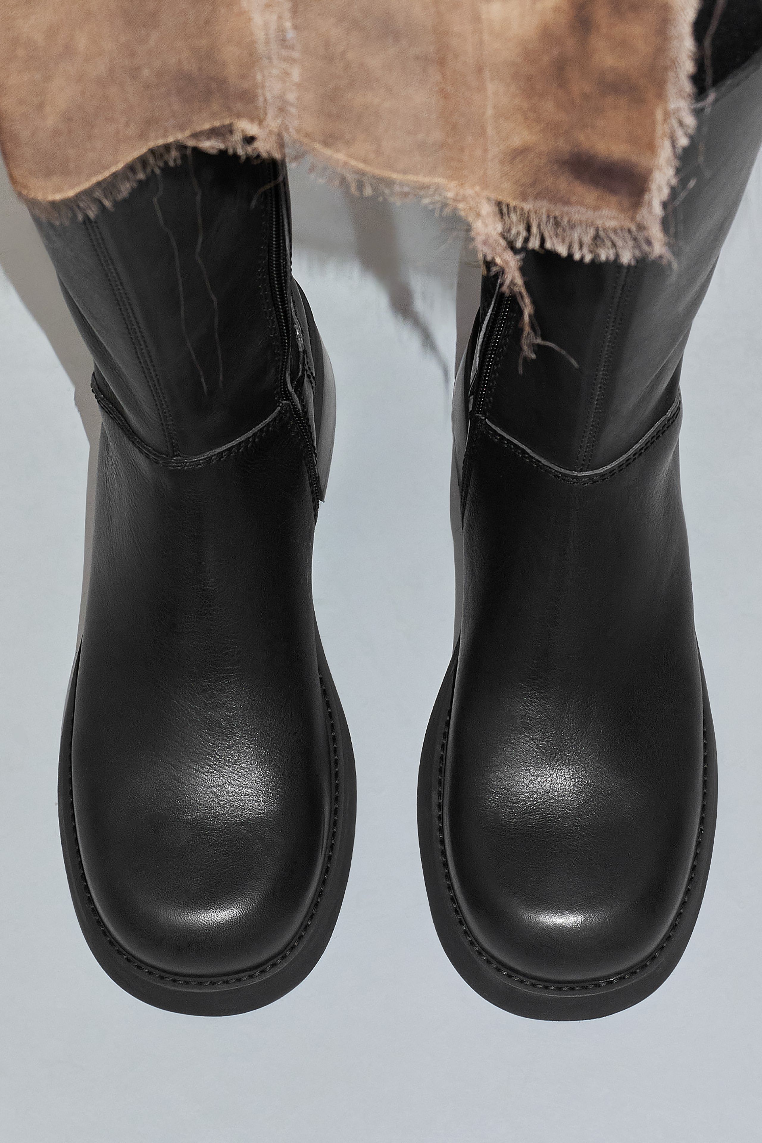 Miista London Fruit Buckle Platform Black Sandals Block Heel