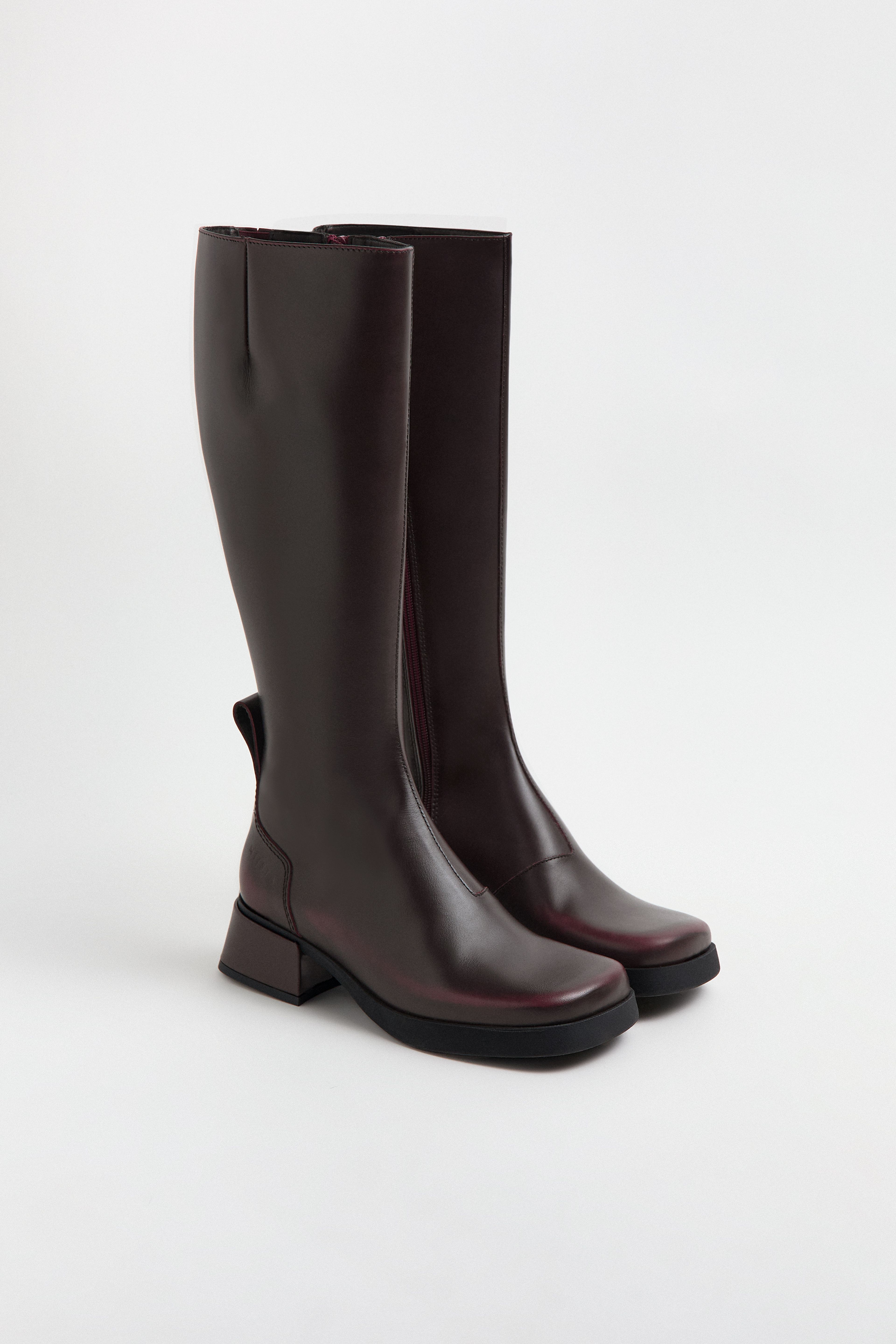 Brunildha Boots - Burgundy Shiny Leather | Miista | Designed & Handmade in Europe