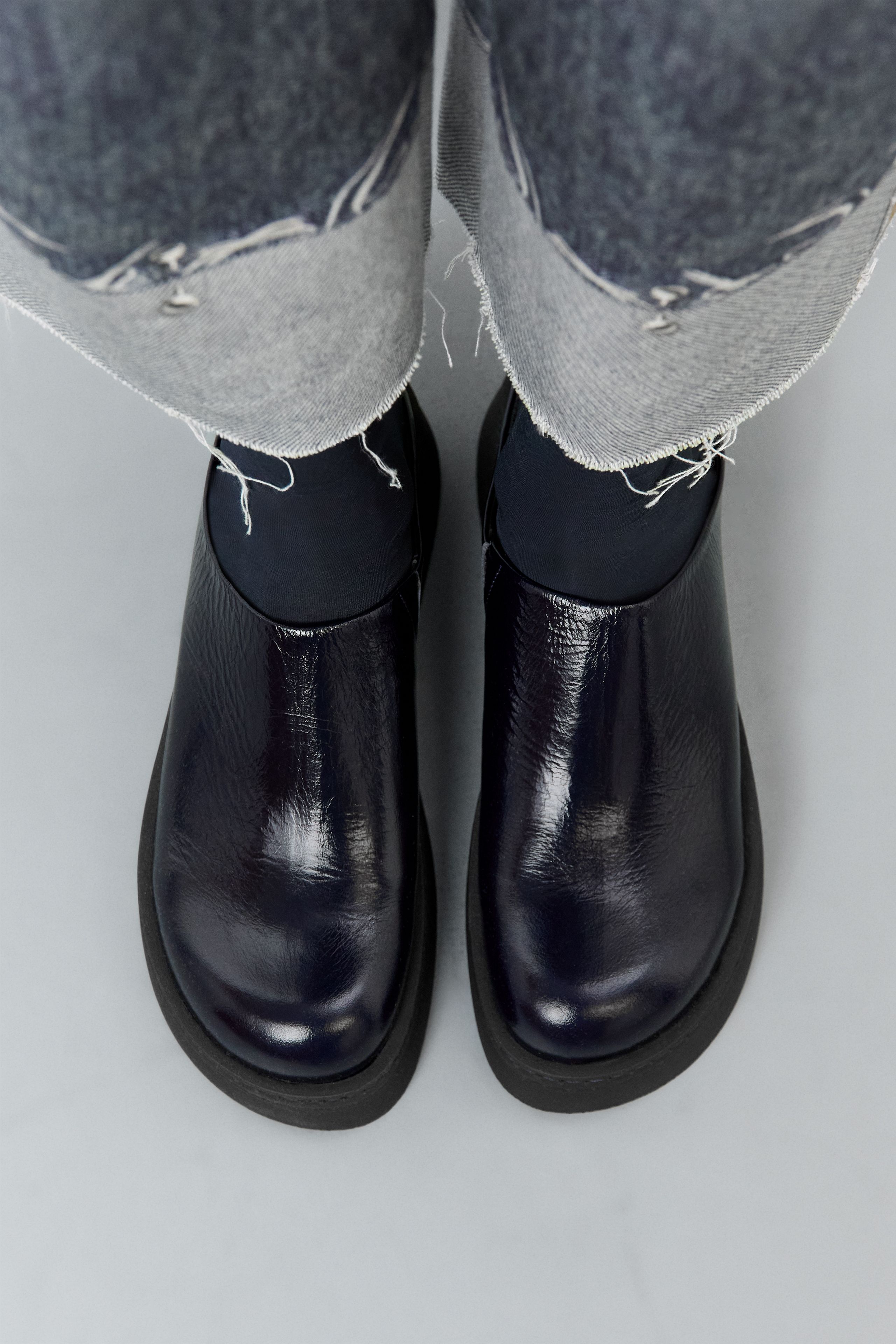 Kristi Mules - Navy Crinkle Polished Leather | Miista