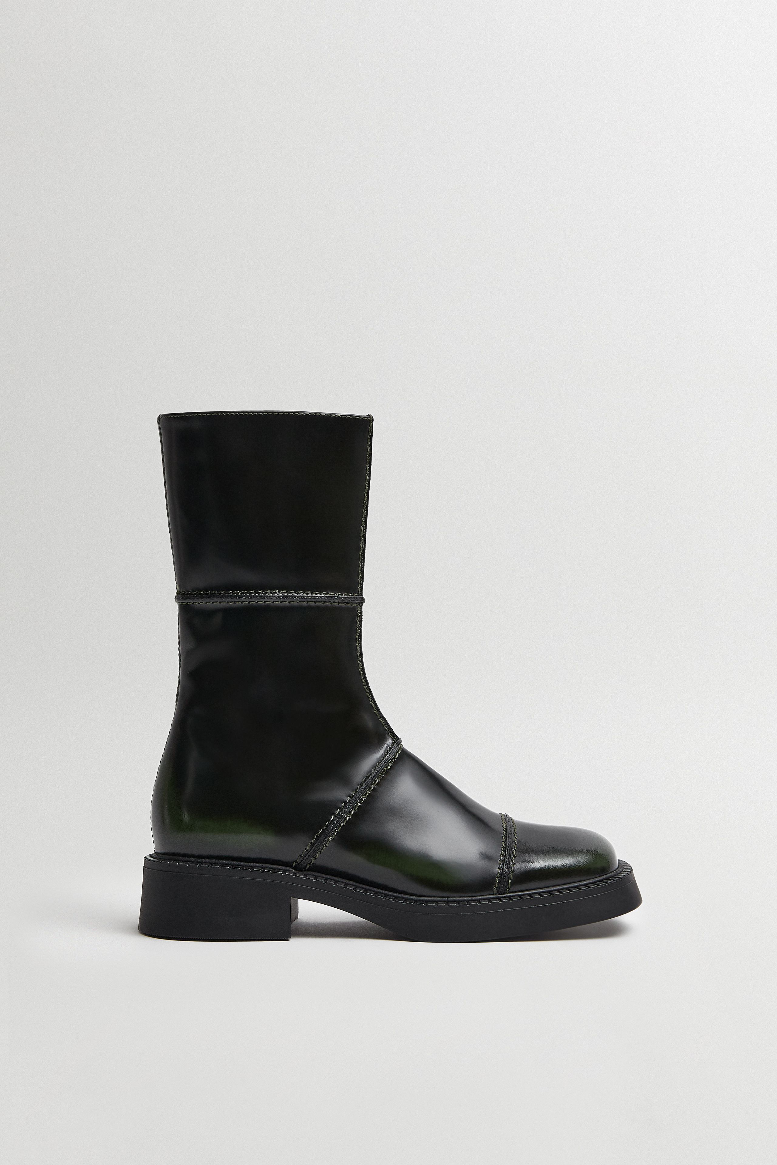 SHOES E8 | Miista