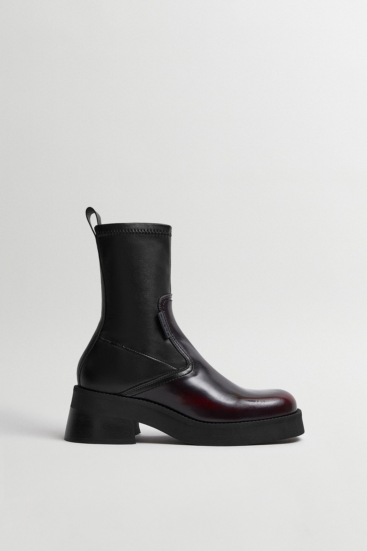 ⭐︎MIISTAのブーツ⭐︎ Alfreda Black Tall Boots | Miista