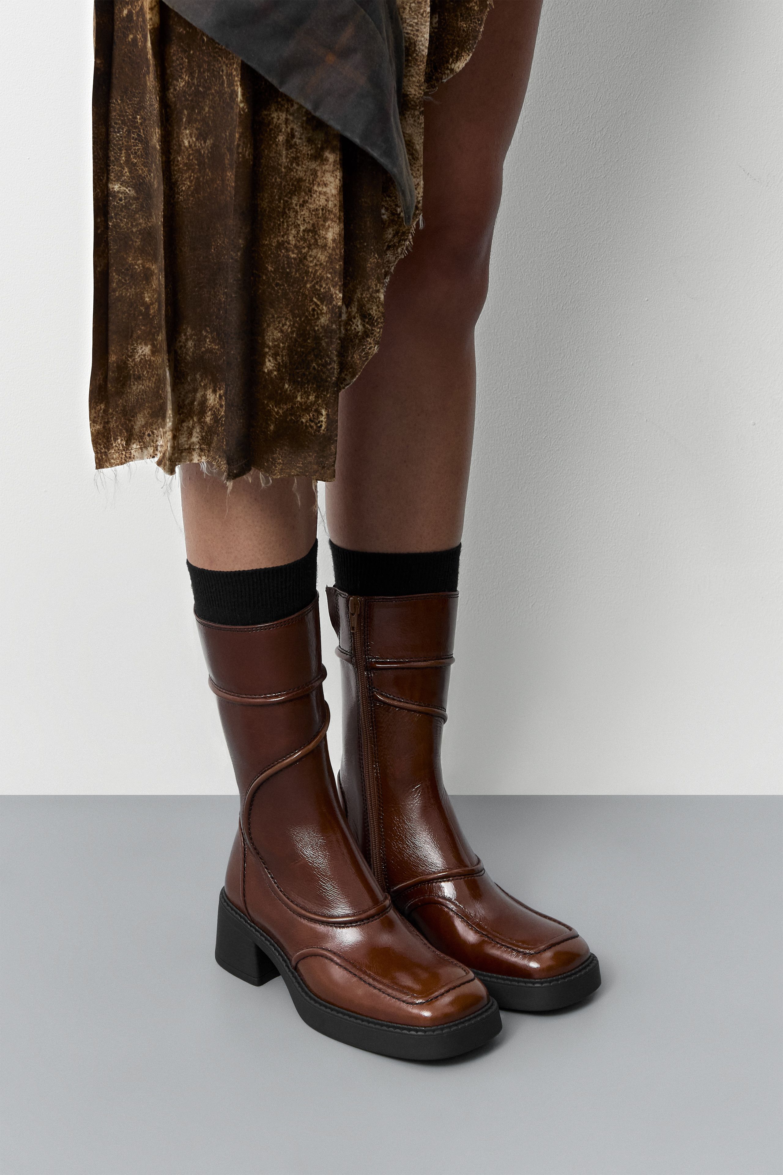 Malene Boots - Tan Patent Leather | Miista
