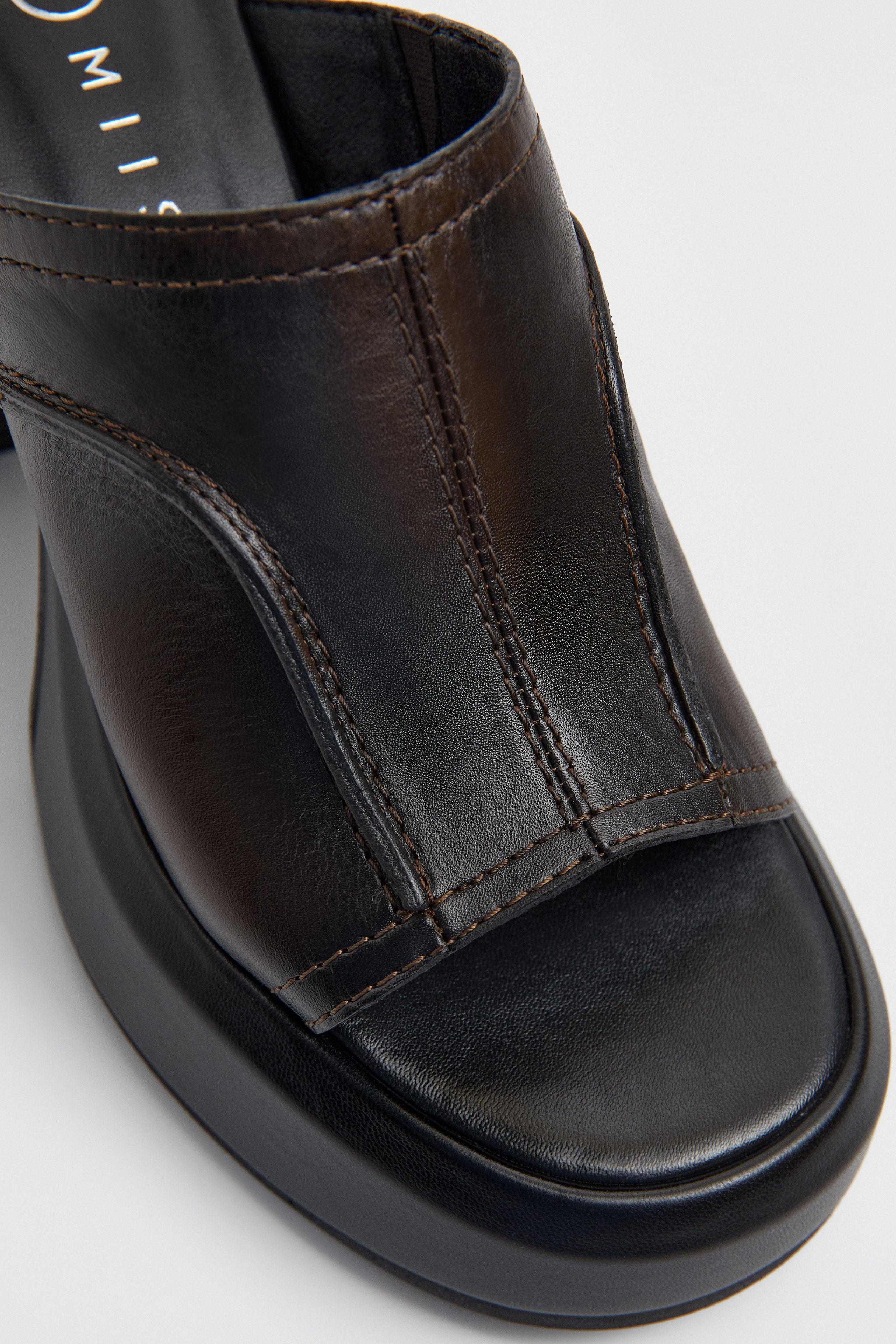 【関税込み】Miista ブラウン Lota ミュール Lota Brown Sandals | Miista