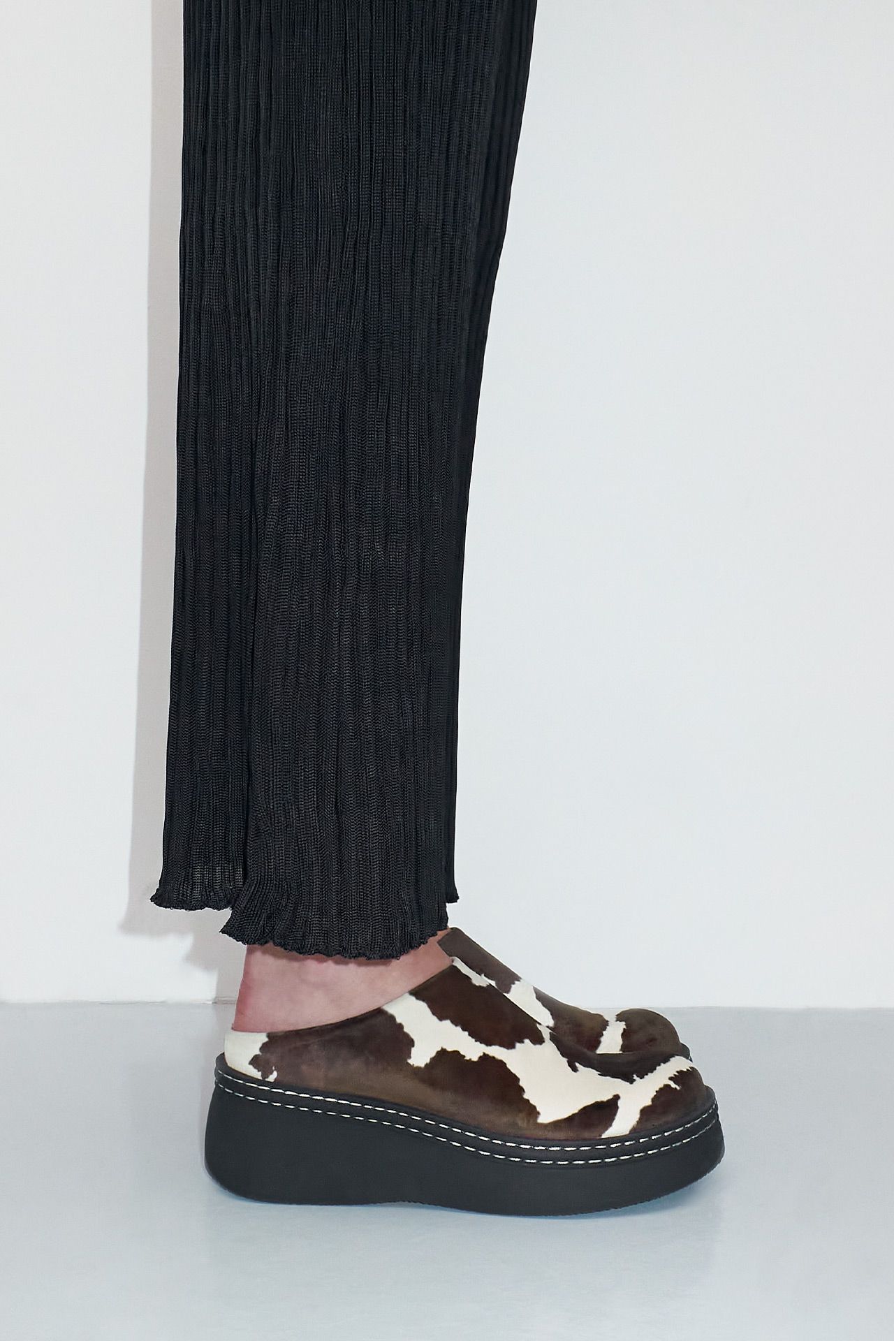 Kristi Cow Print Mules | Miista