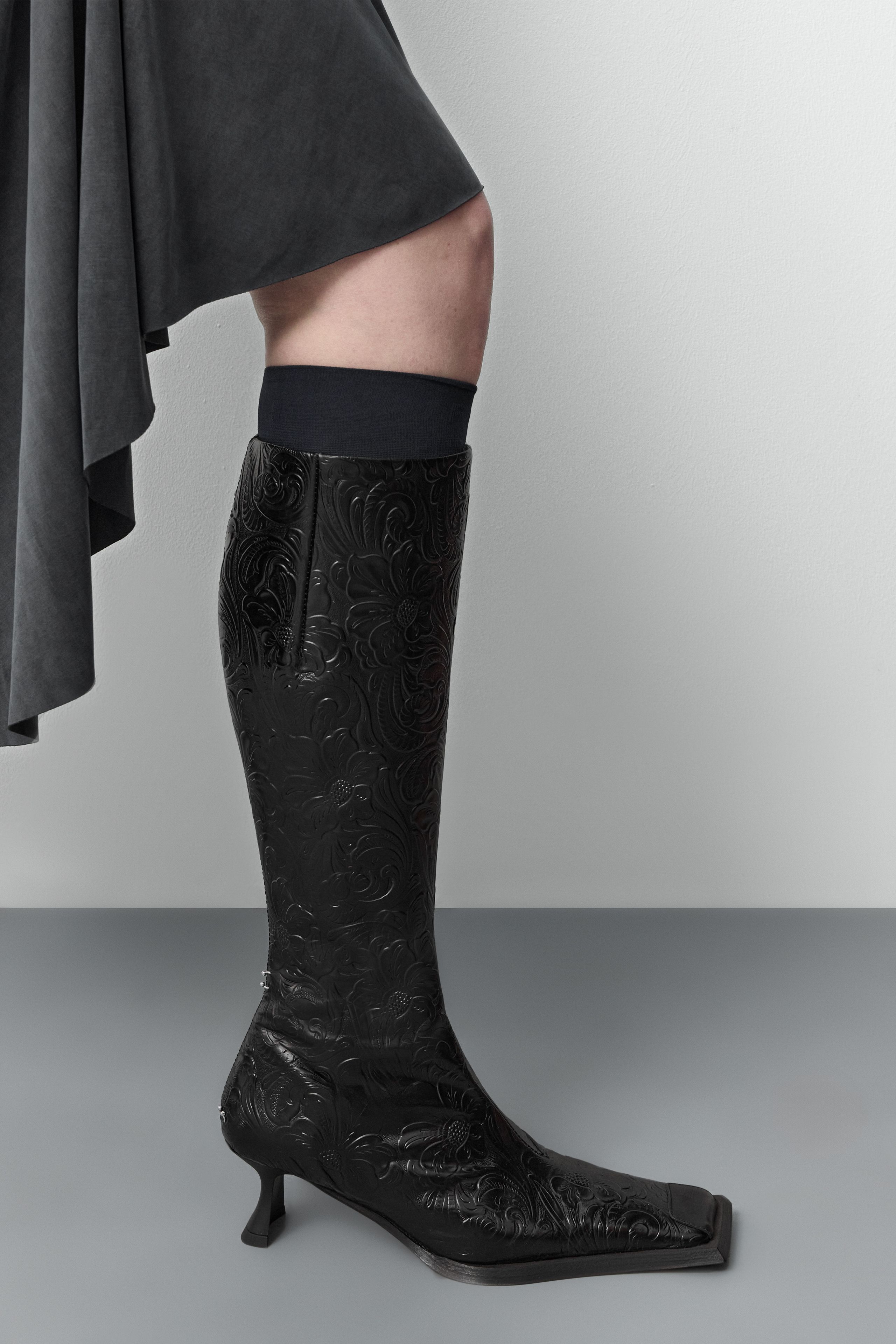 Alfreda Boots - Black Embossed Leather | Miista