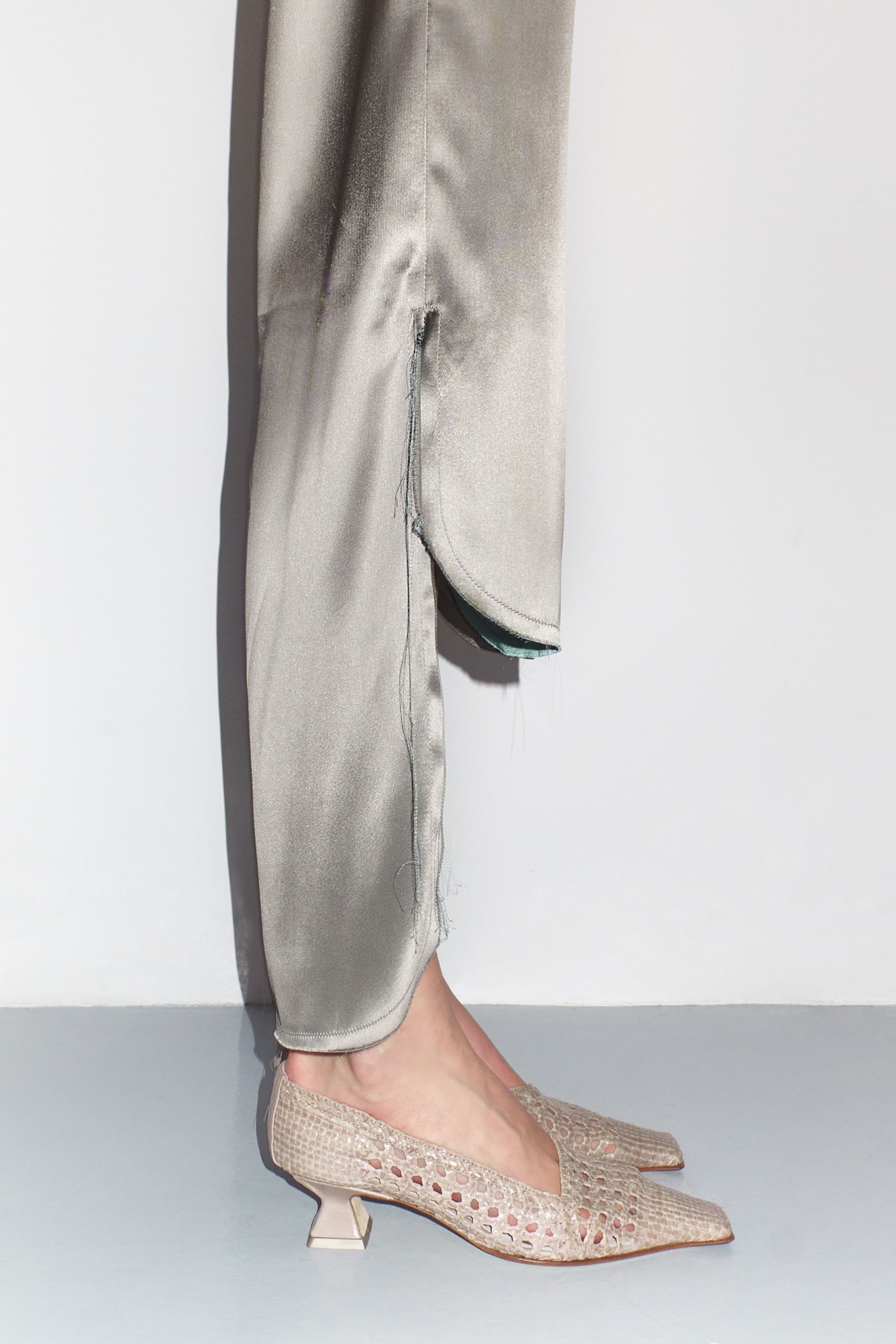 Gisla Pearl Courts | Miista Europe | Made in Portugal