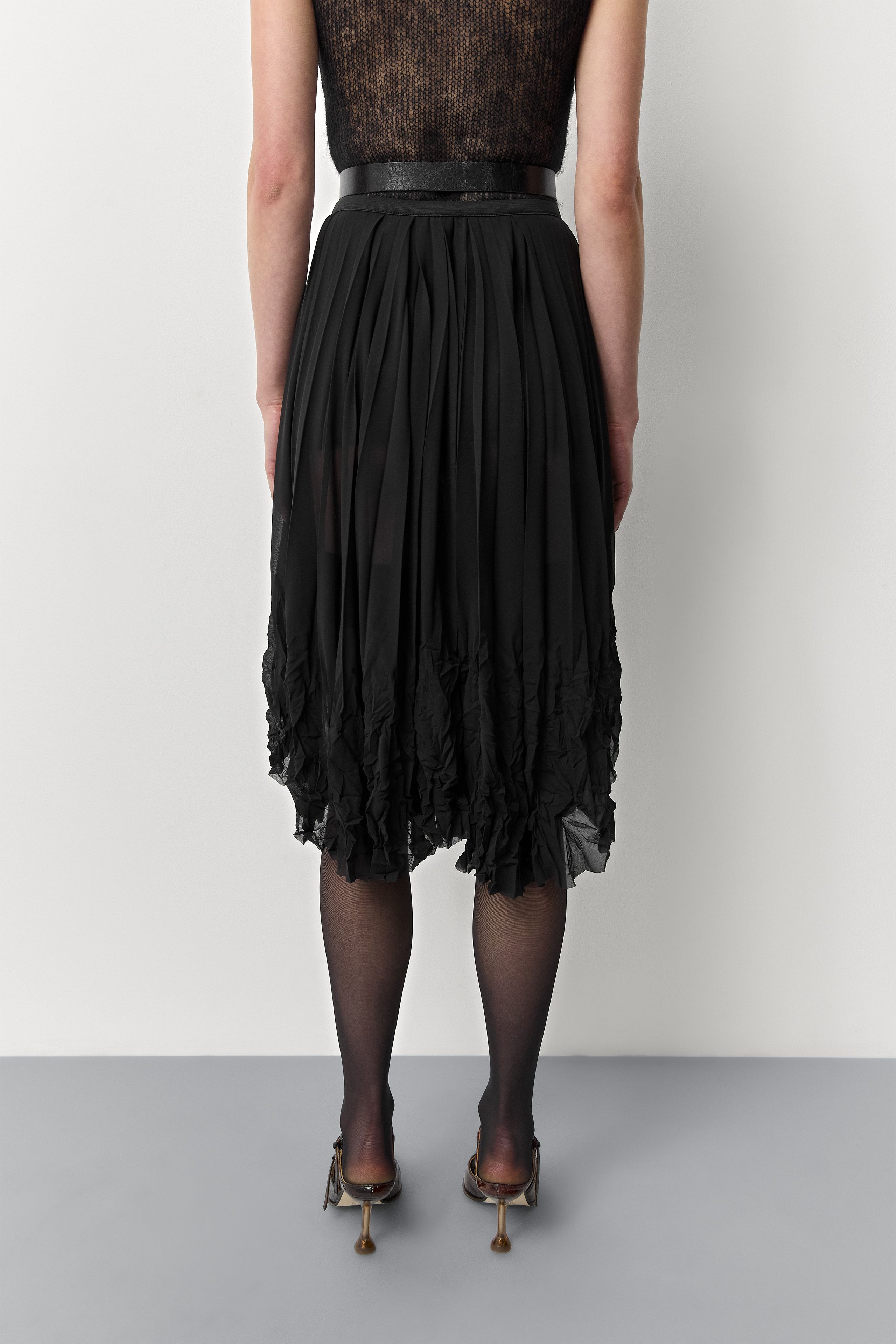 Olympia Skirt - Black Pleated | Miista