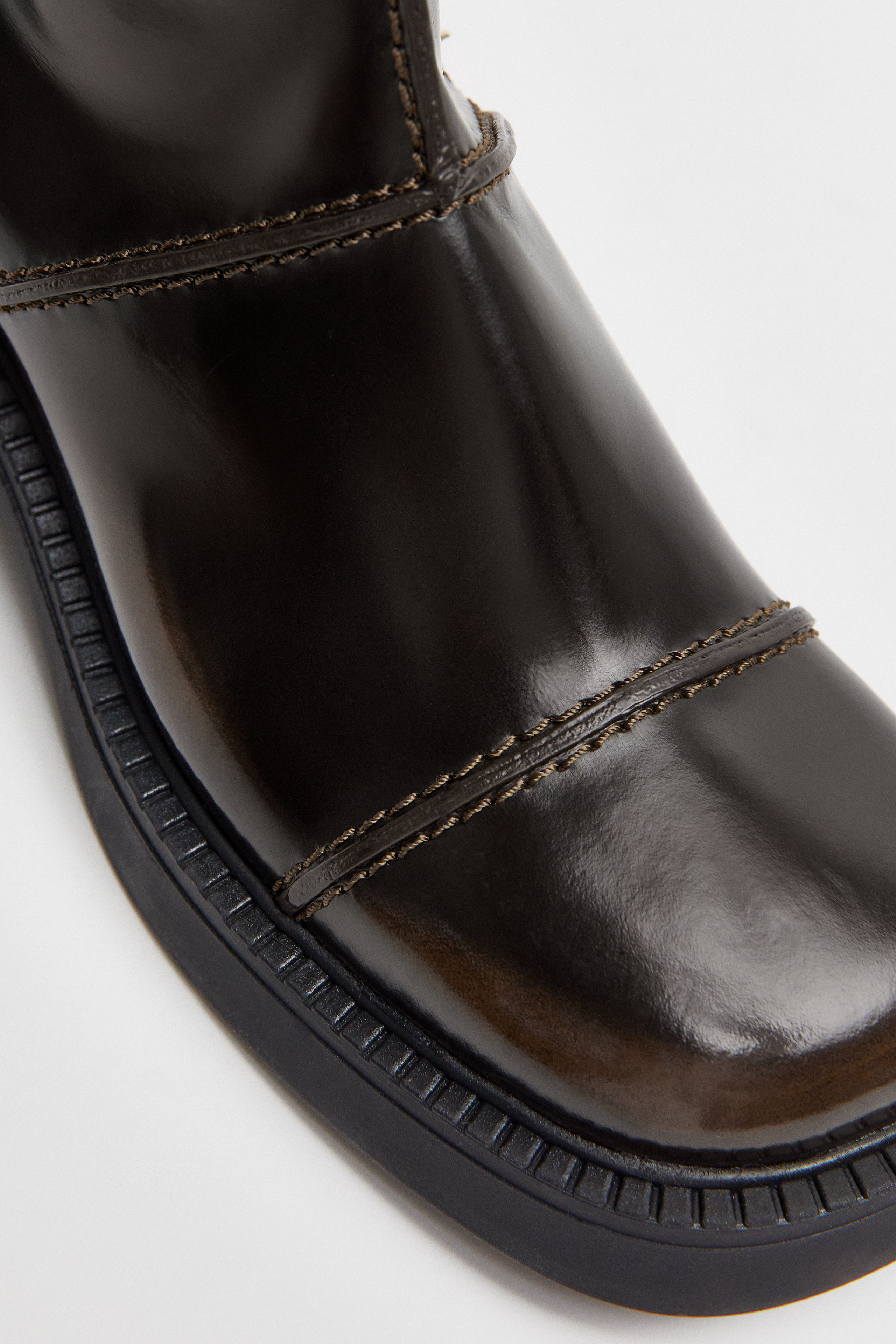 Dahlia Dark Brown Ankle Boots | Miista
